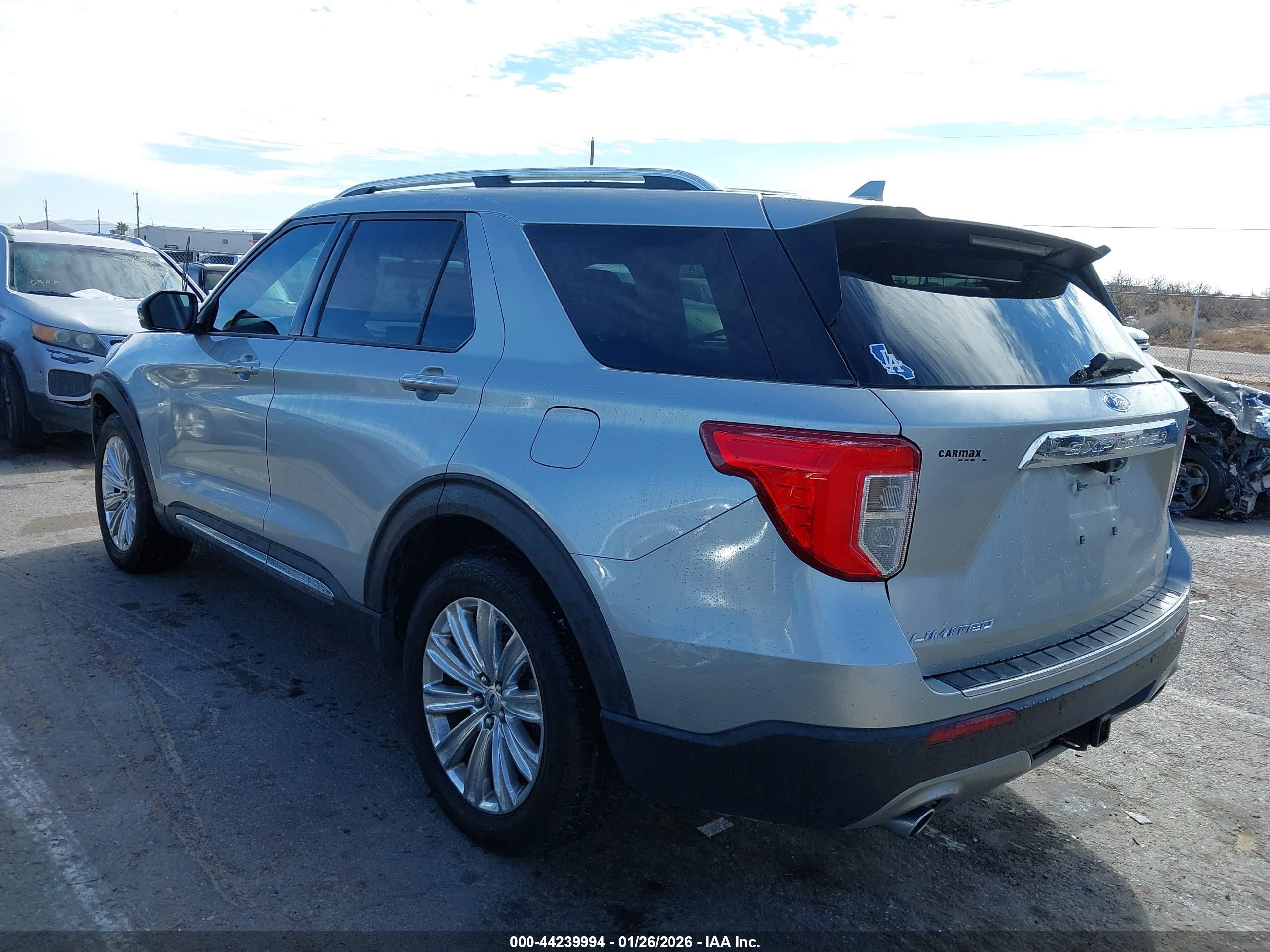 FORD EXPLORER image 3
