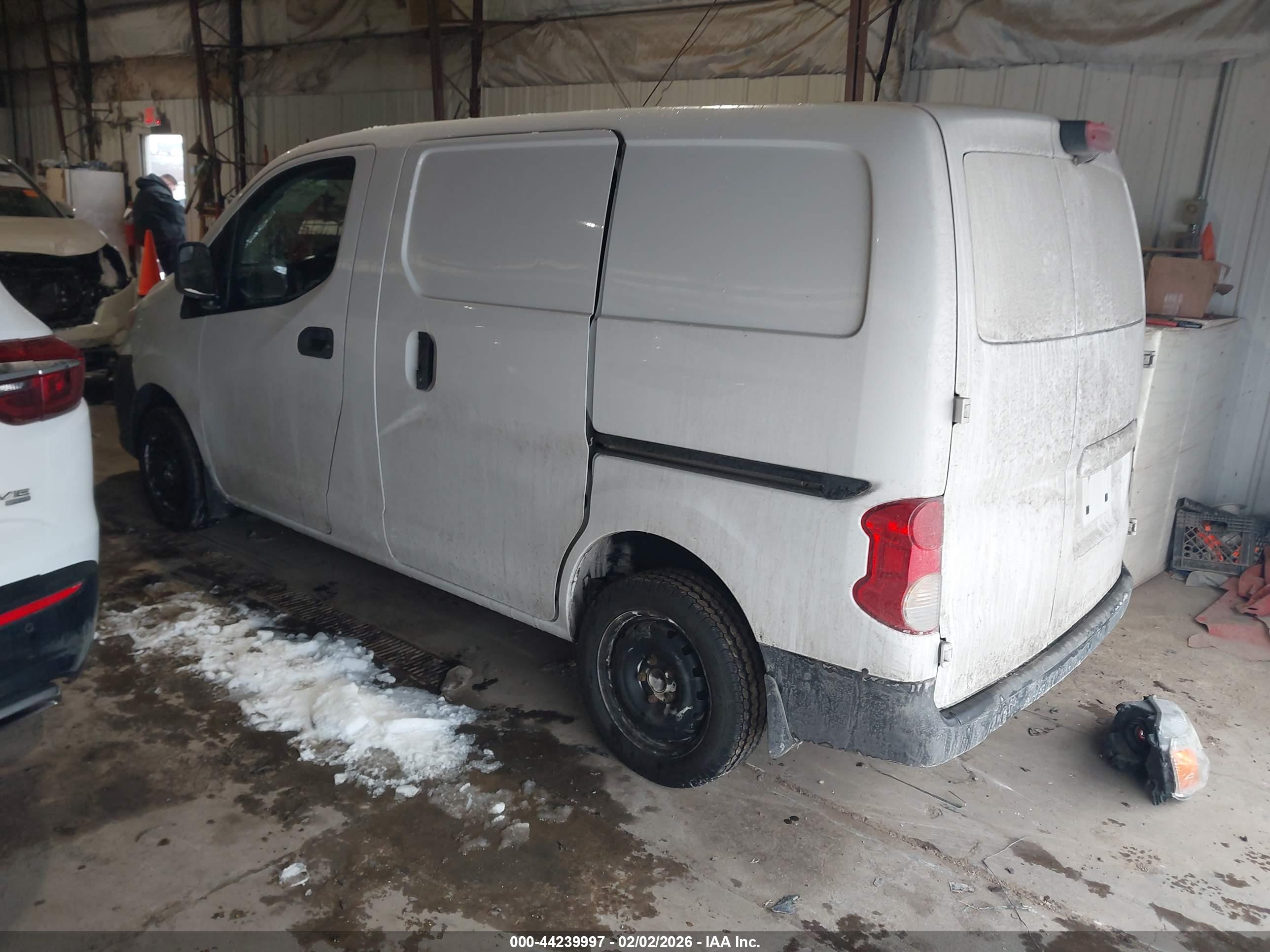 NISSAN NV200 image 3