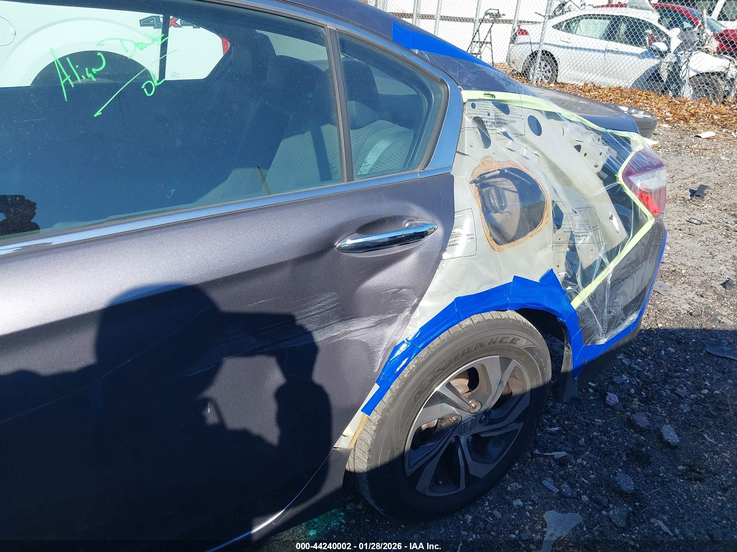 HONDA ACCORD image 6