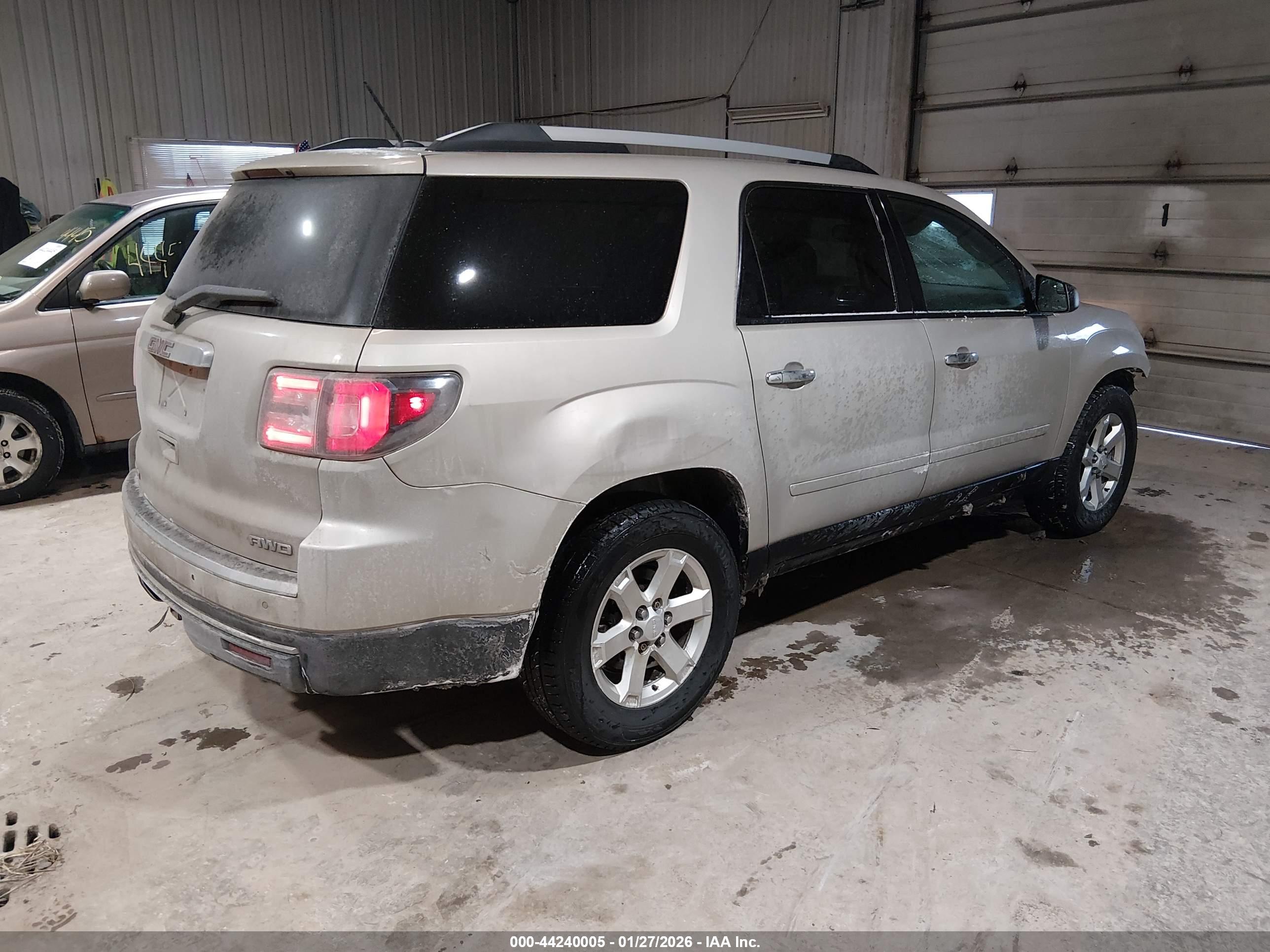 GMC ACADIA image 4