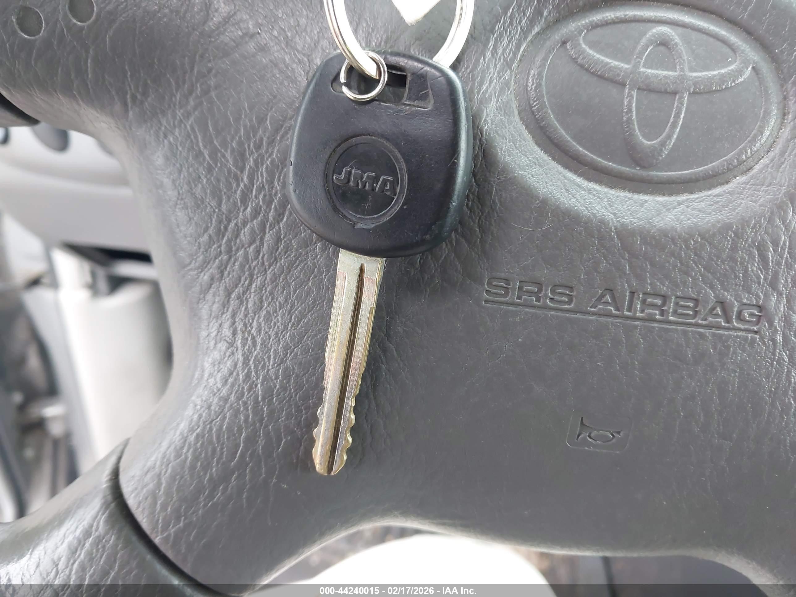 TOYOTA SEQUOIA image 11