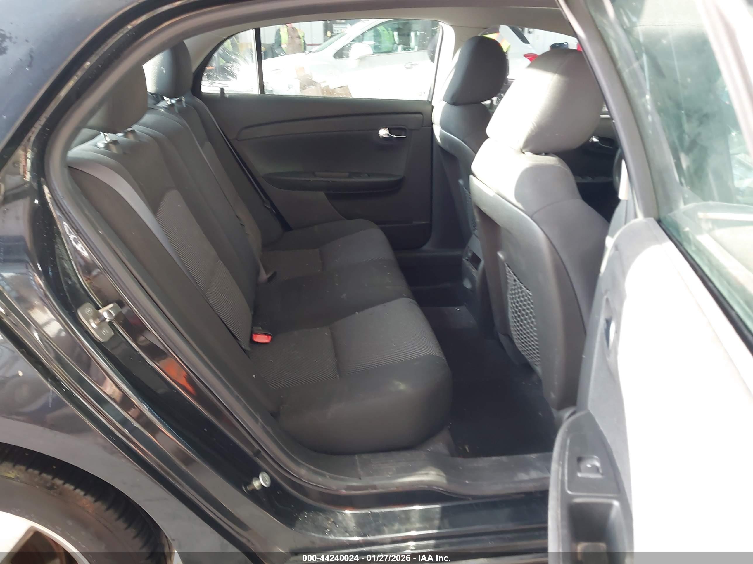 CHEVROLET MALIBU image 8