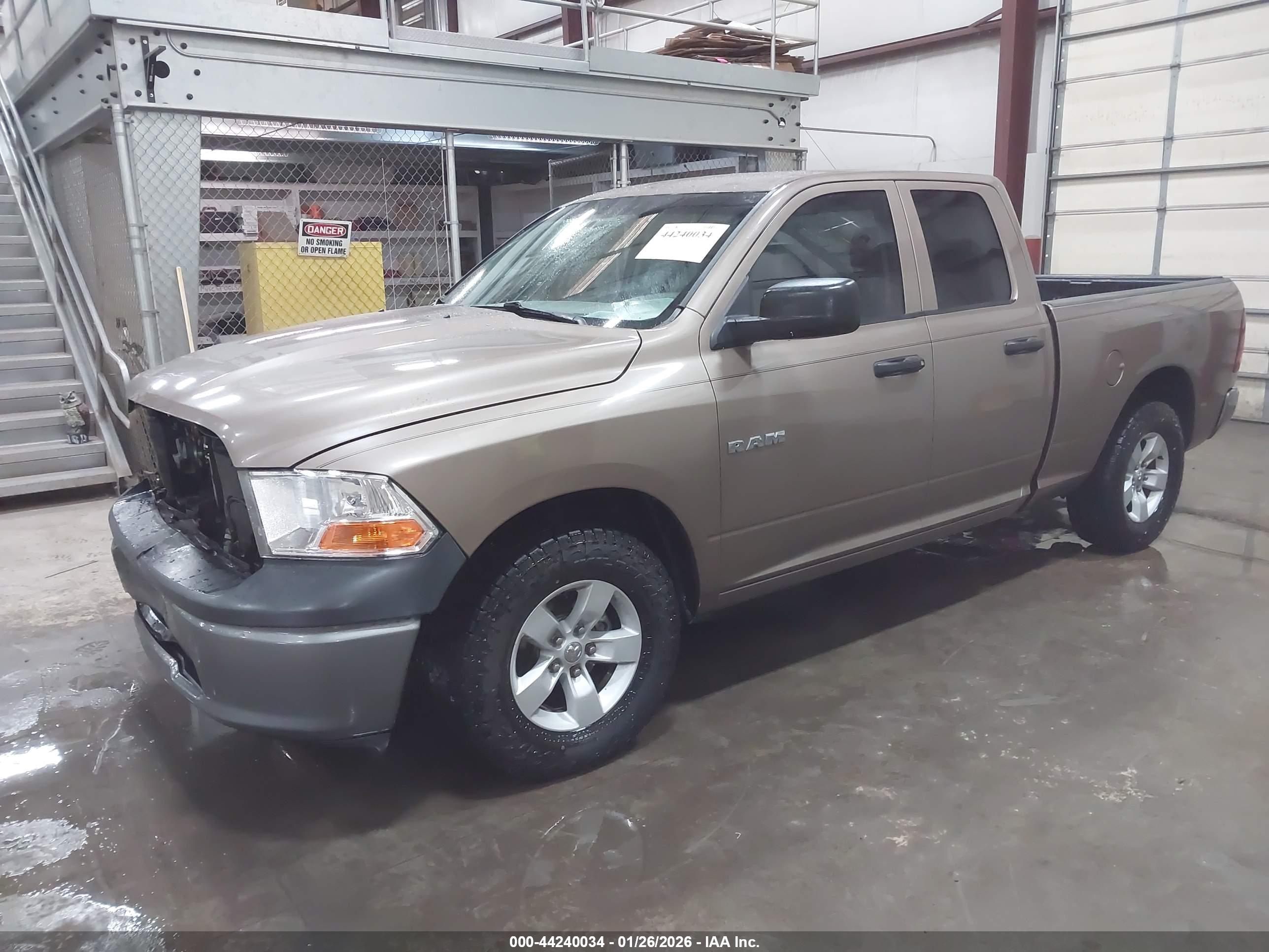 DODGE RAM image 2