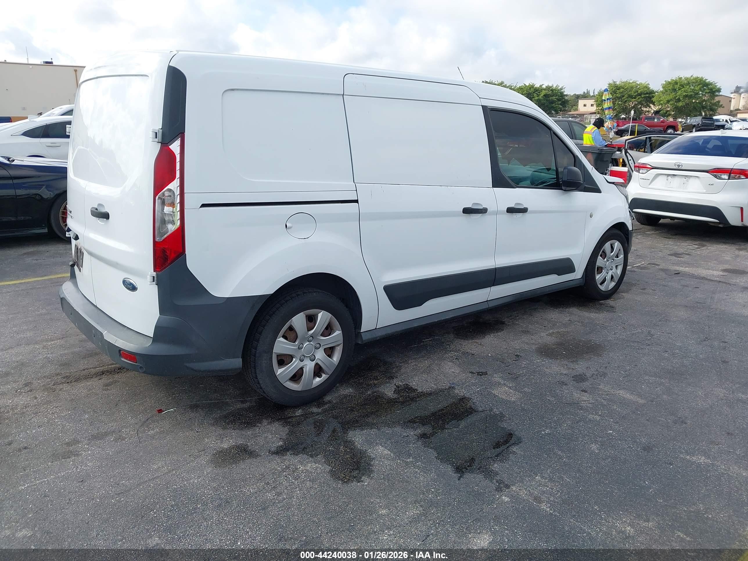 FORD TRANSIT image 4