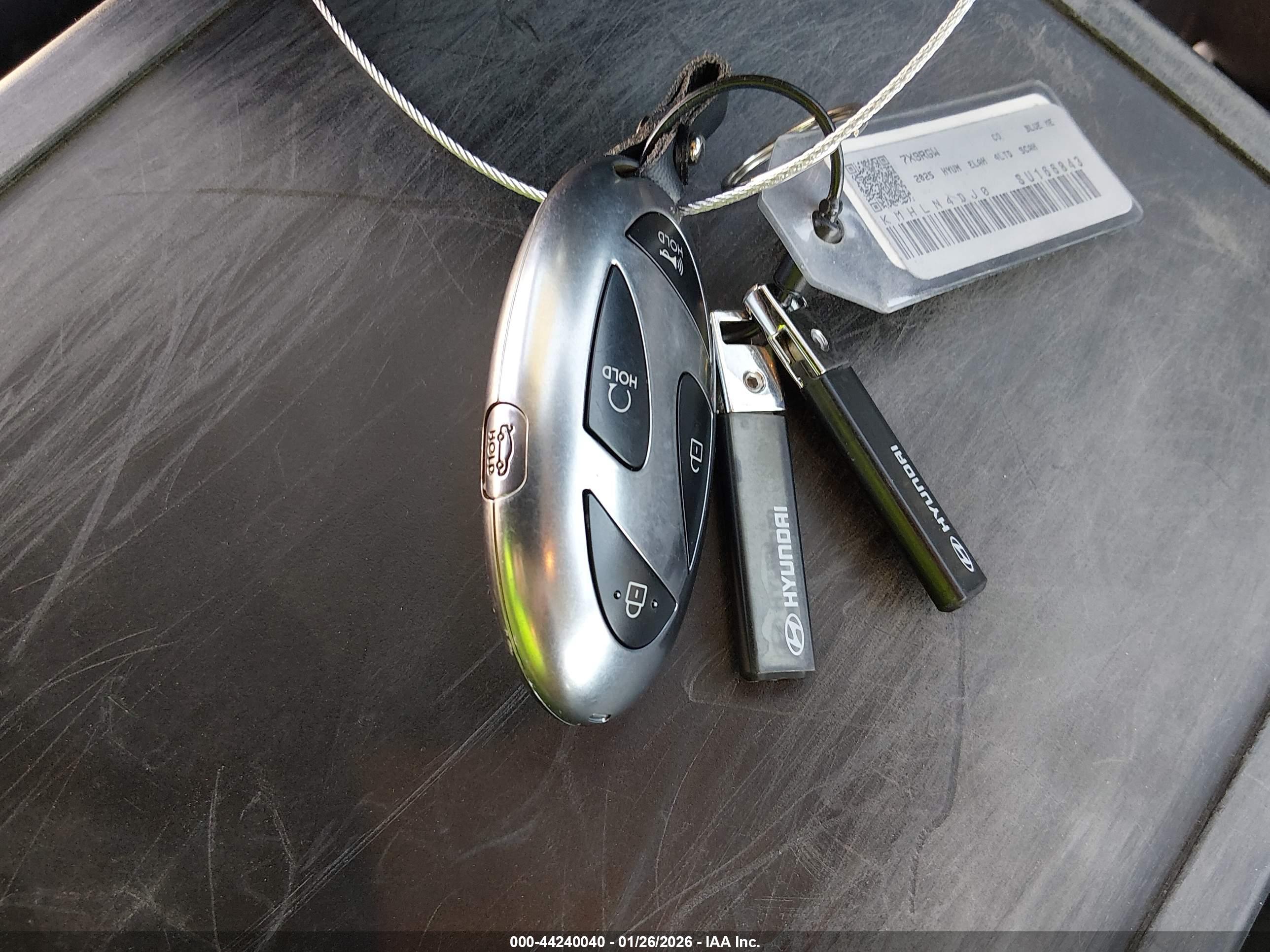 HYUNDAI ELANTRA image 11
