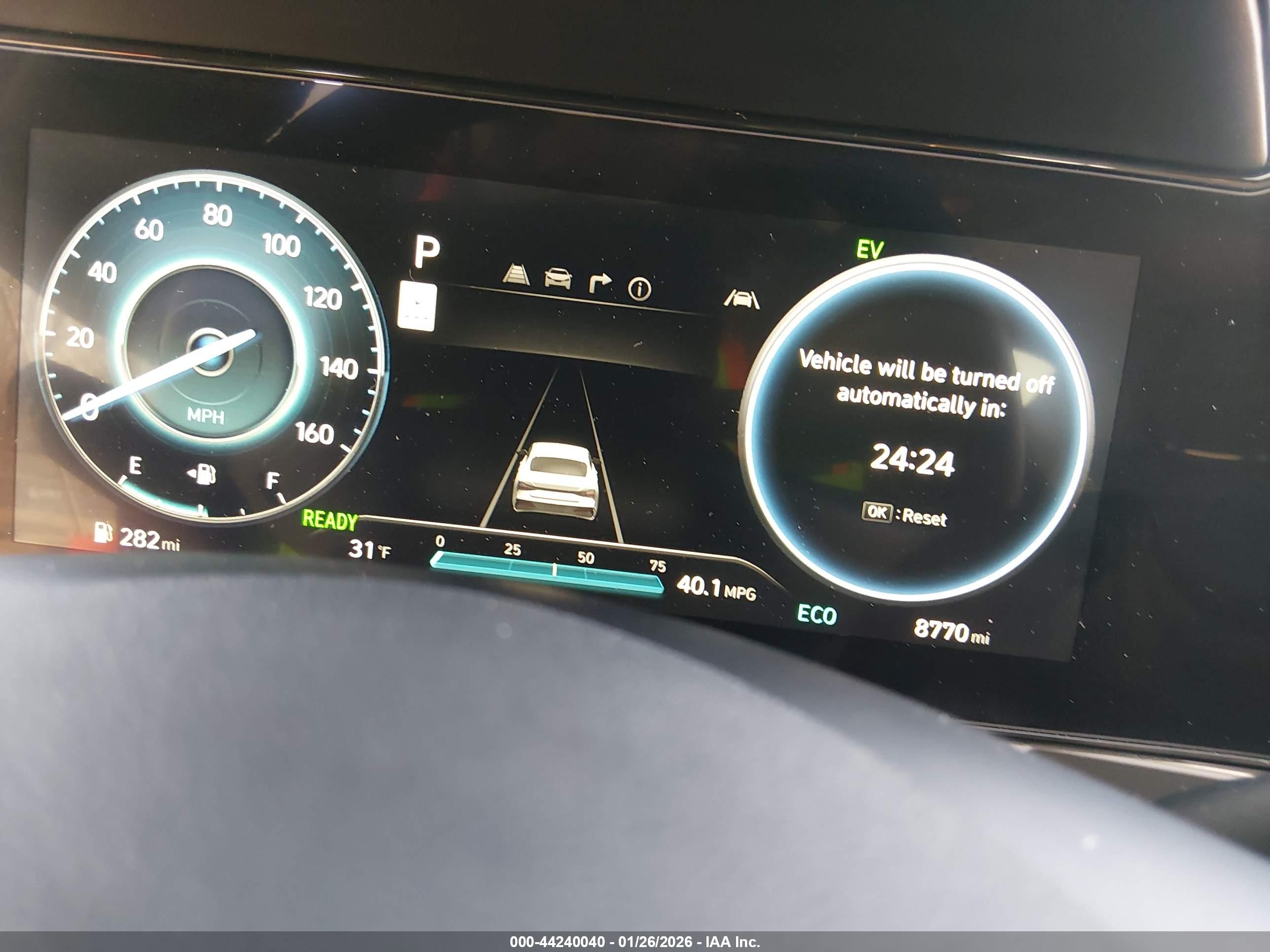 HYUNDAI ELANTRA image 7