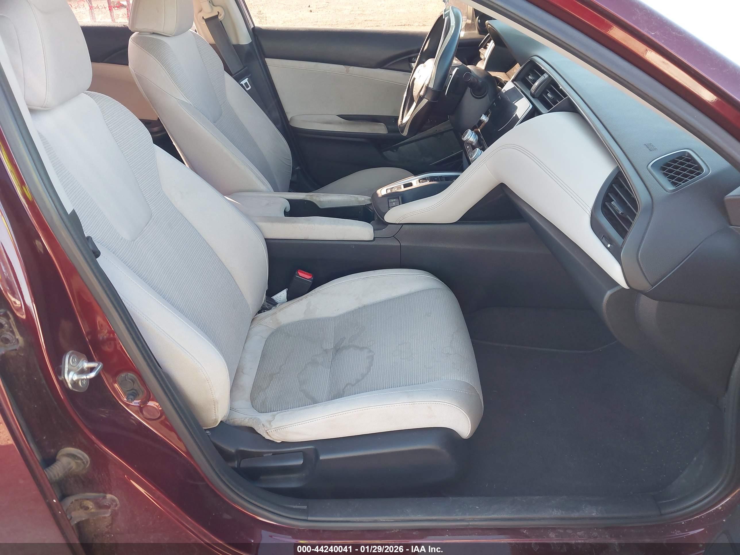 HONDA INSIGHT image 5
