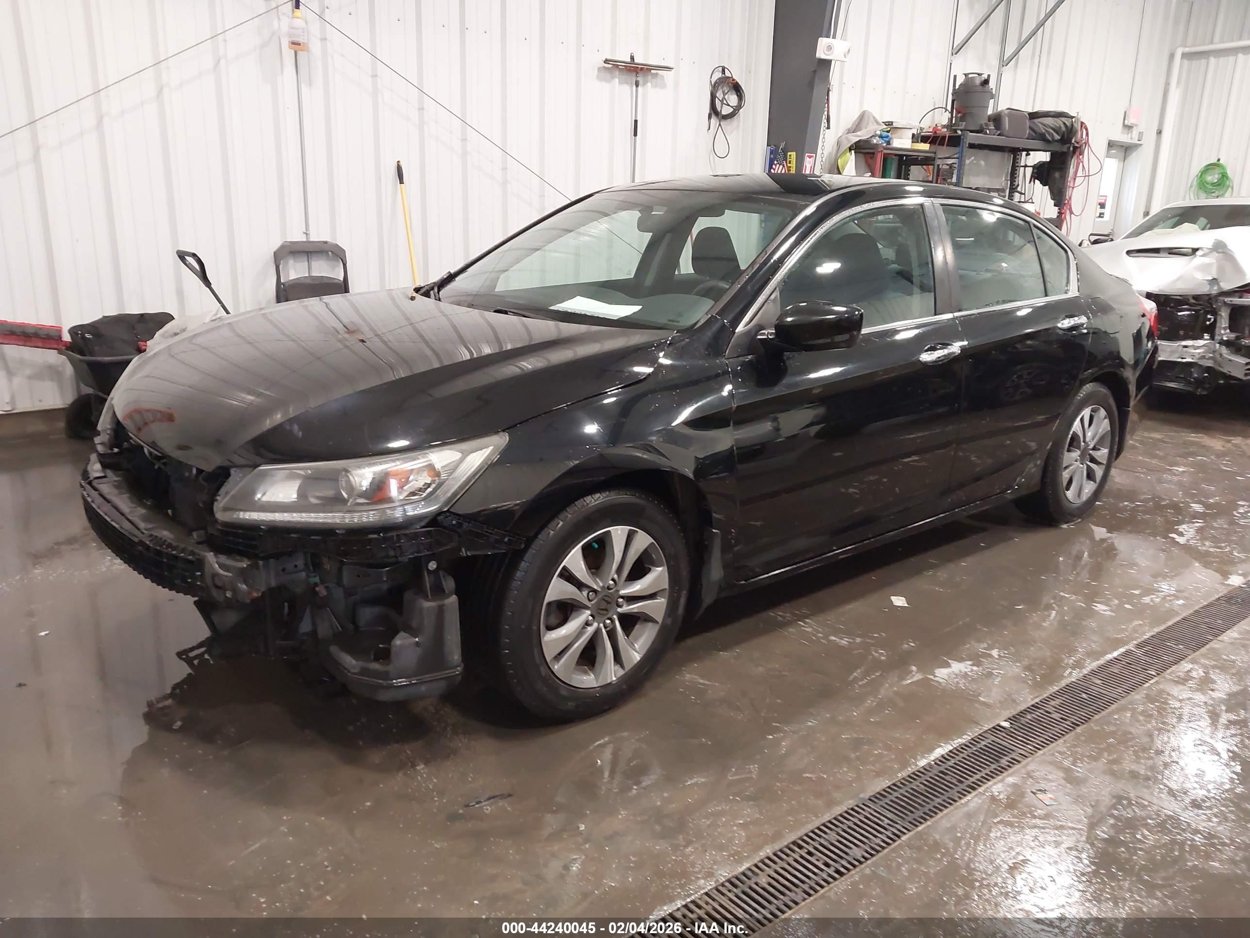 HONDA ACCORD image 2