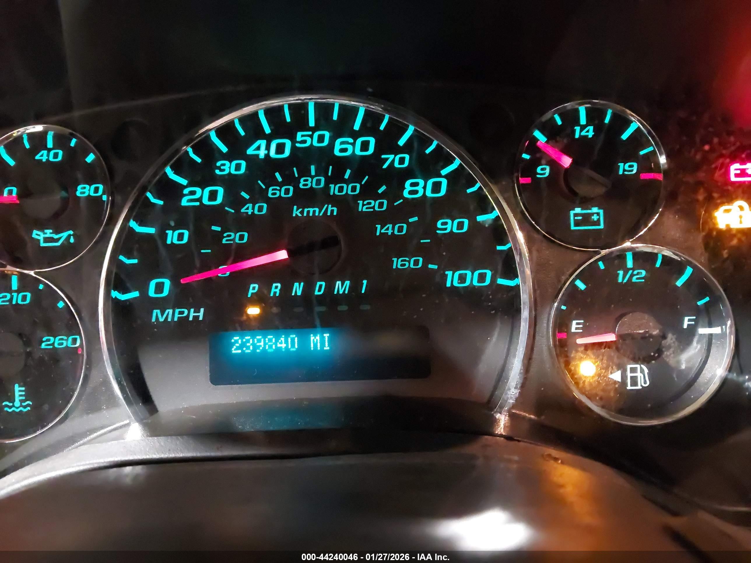 CHEVROLET EXPRESS image 7