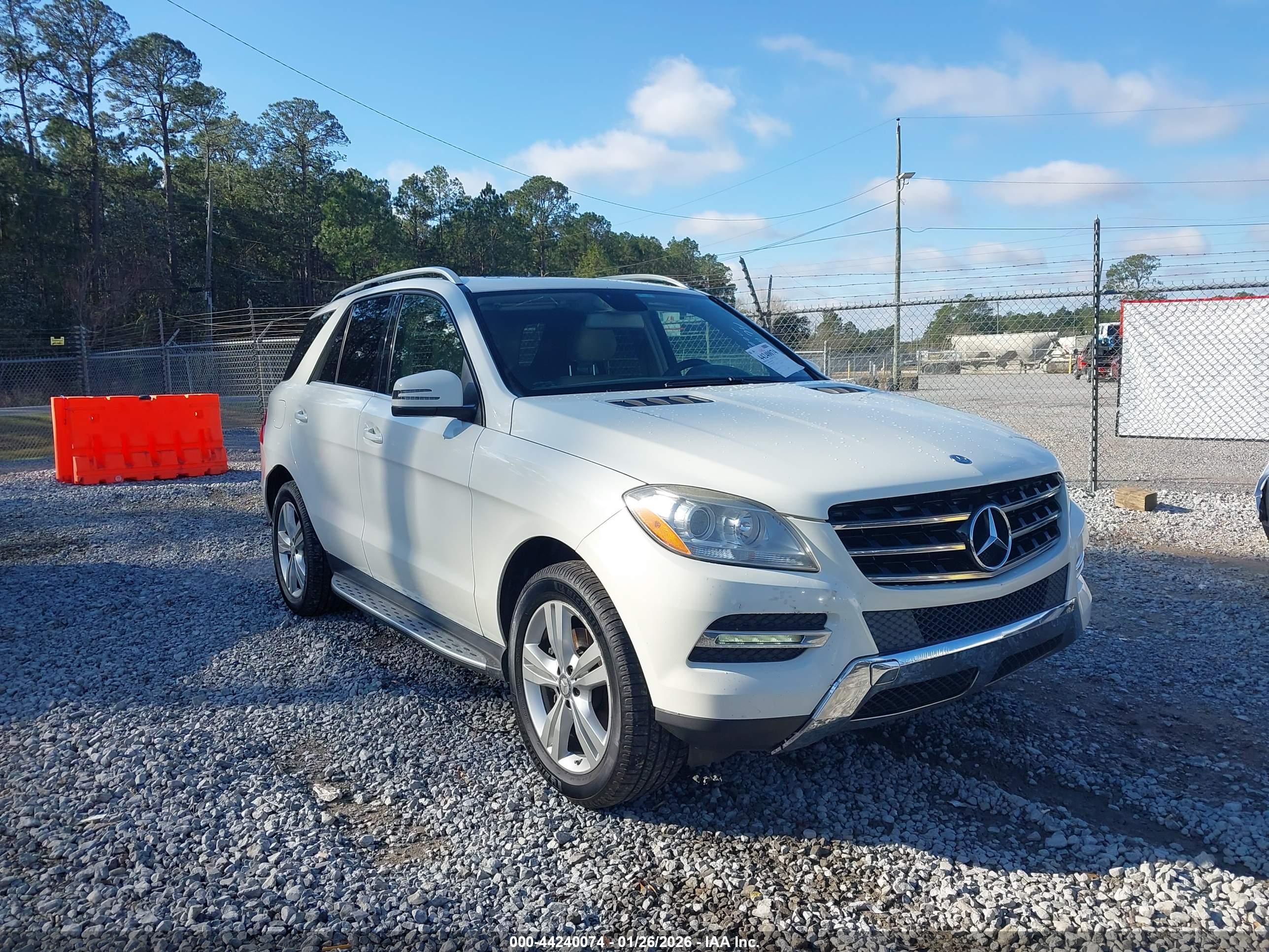 MERCEDES-BENZ ML image 6