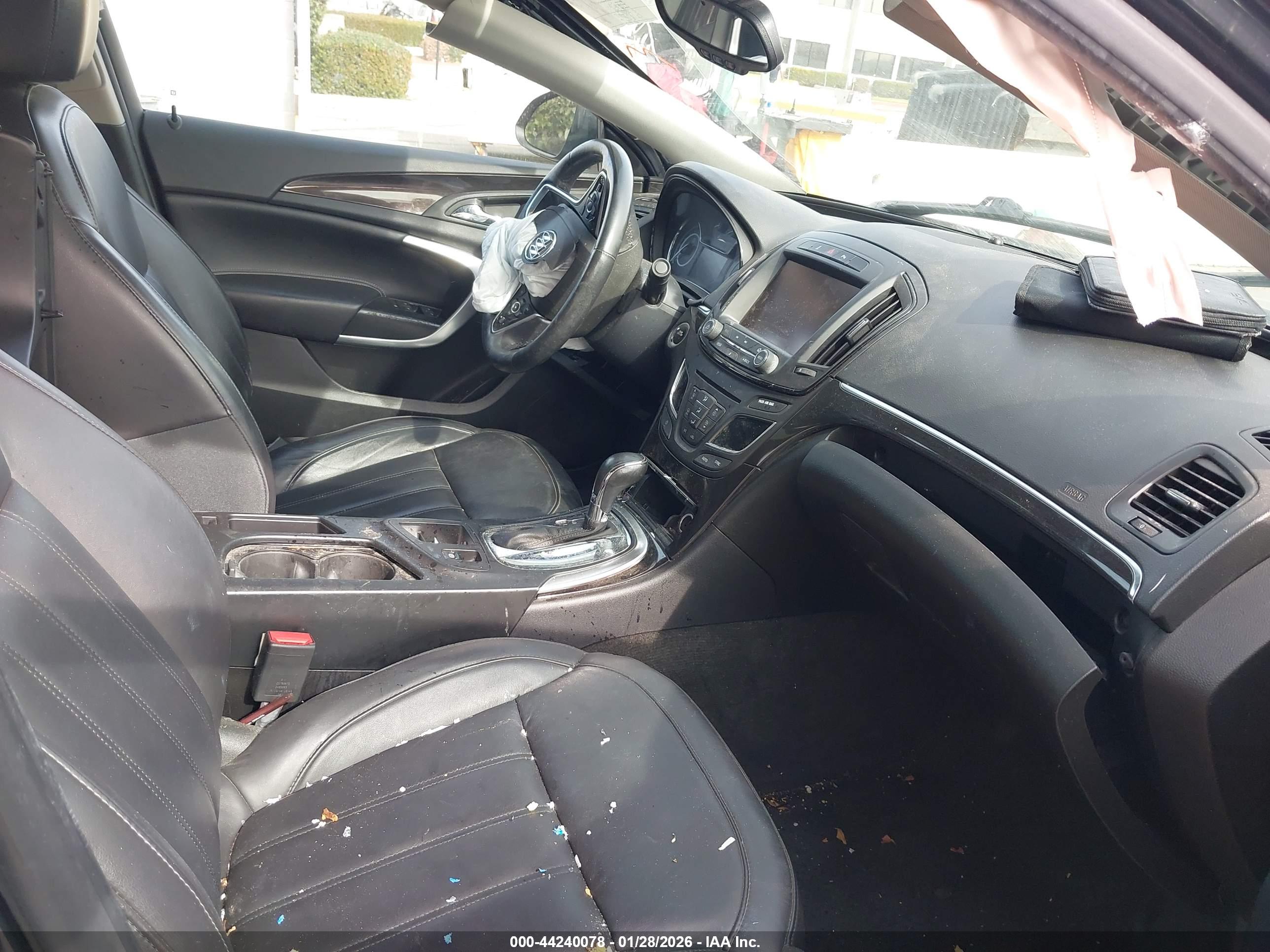 BUICK REGAL image 5