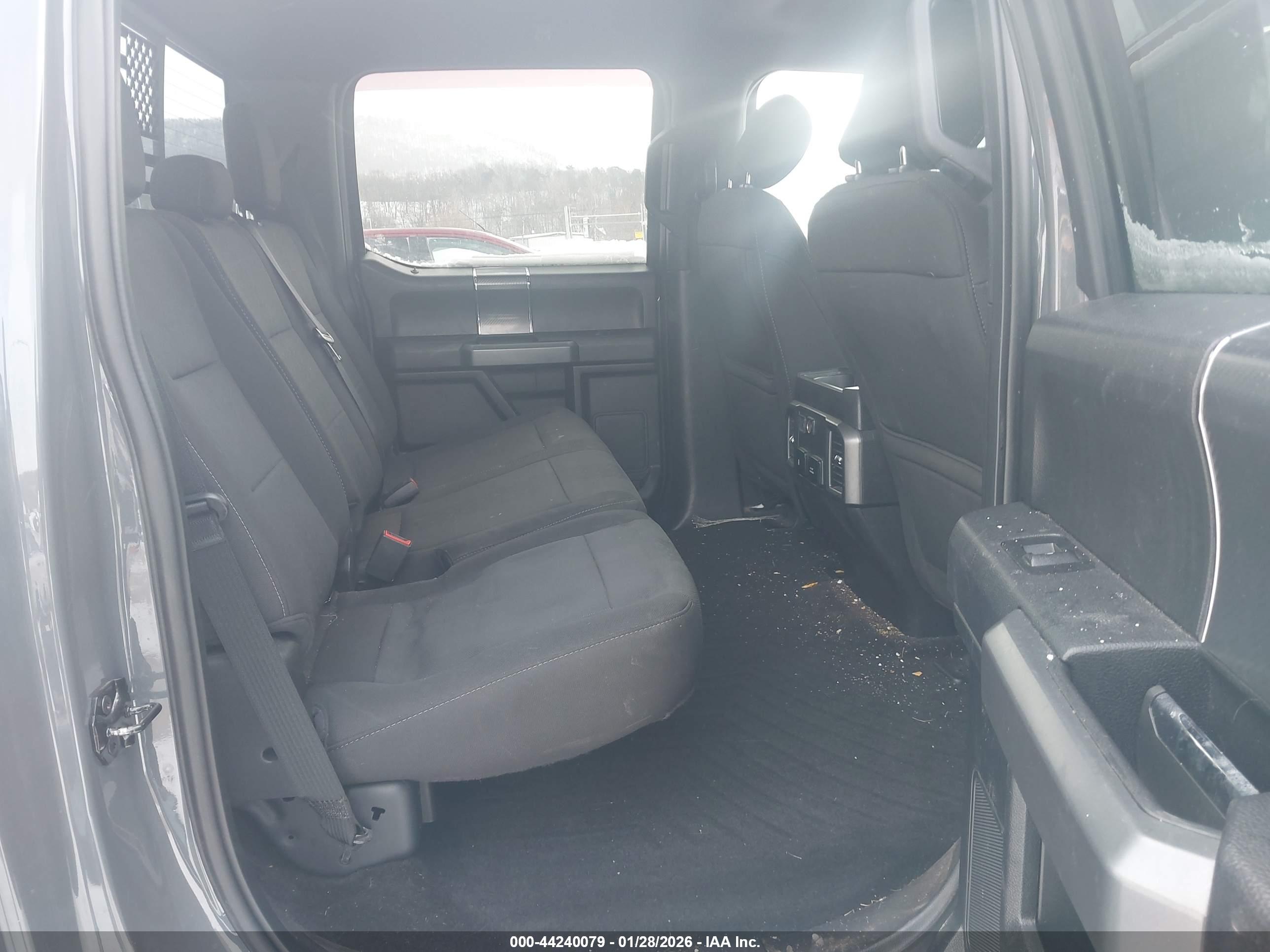 FORD F-150 image 8