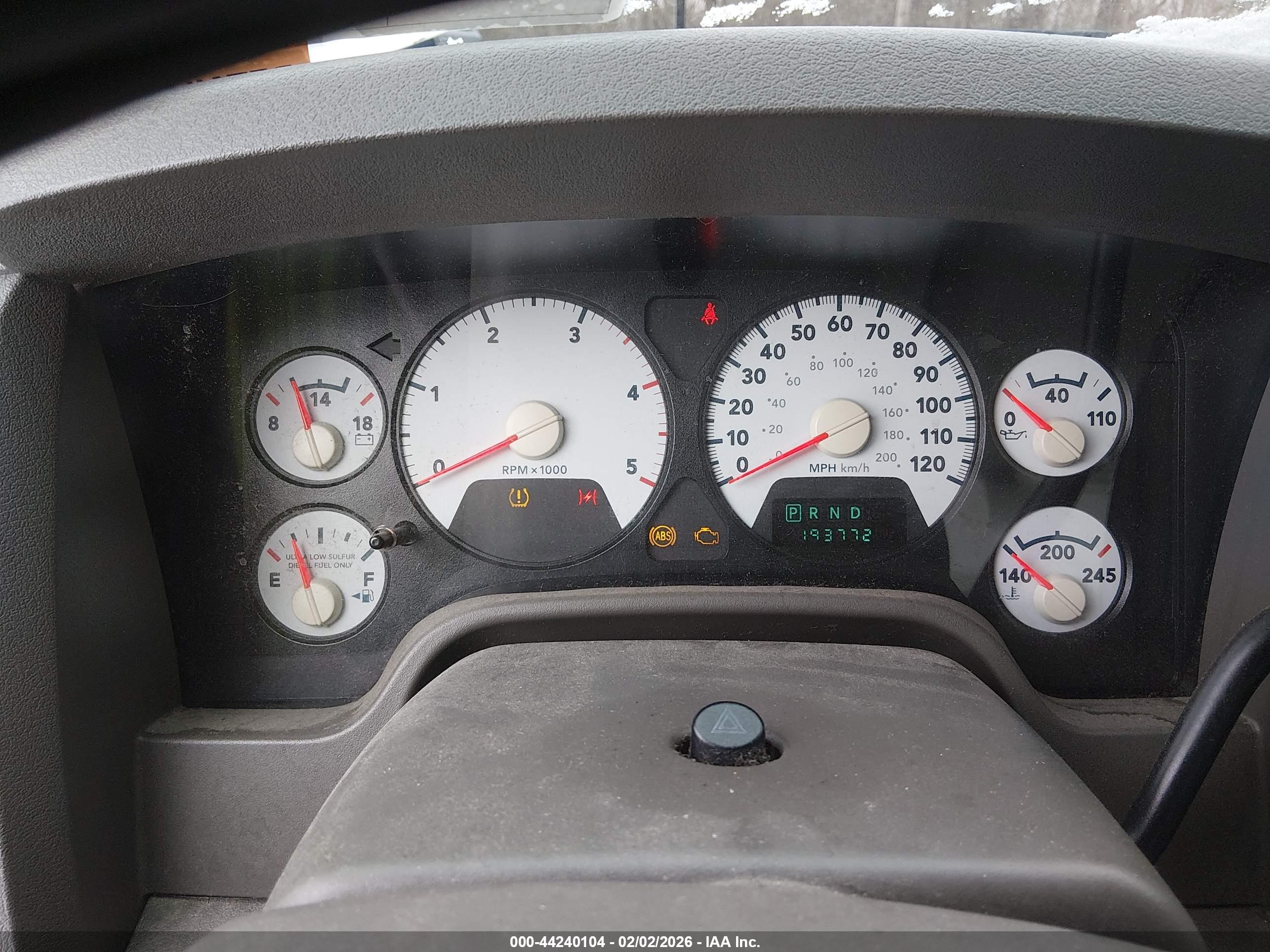 DODGE RAM image 7