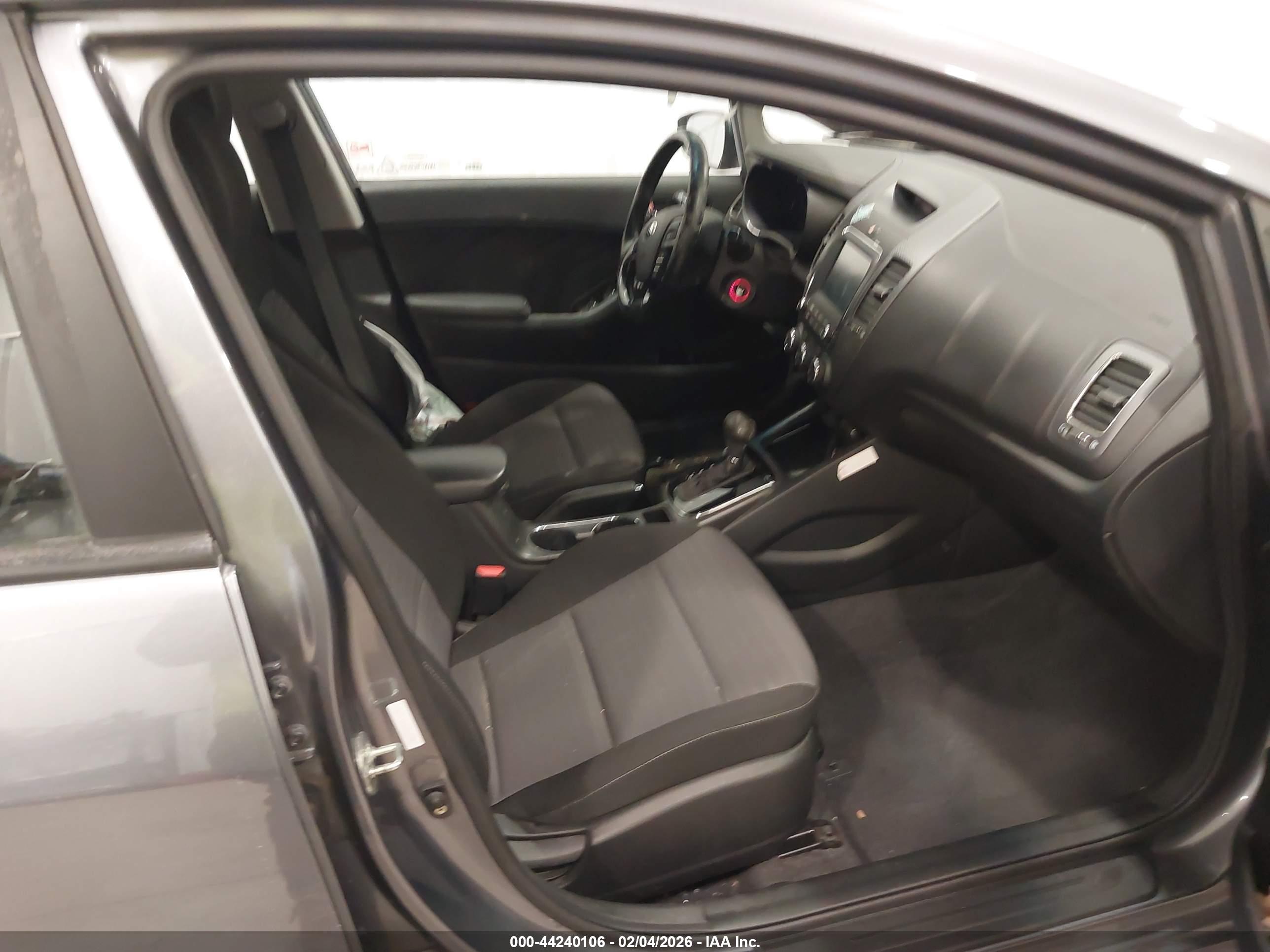 KIA FORTE image 5