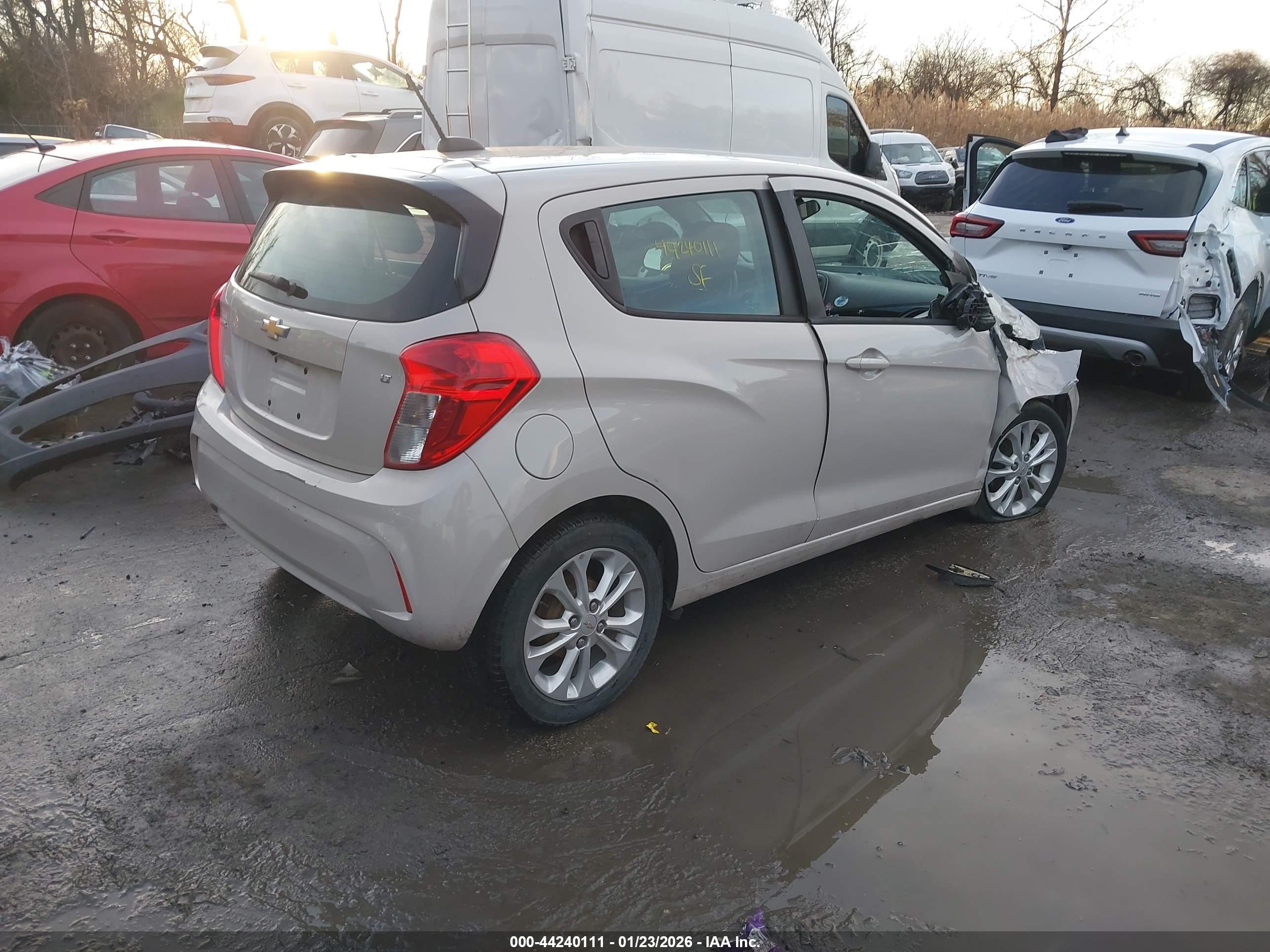 CHEVROLET SPARK image 4