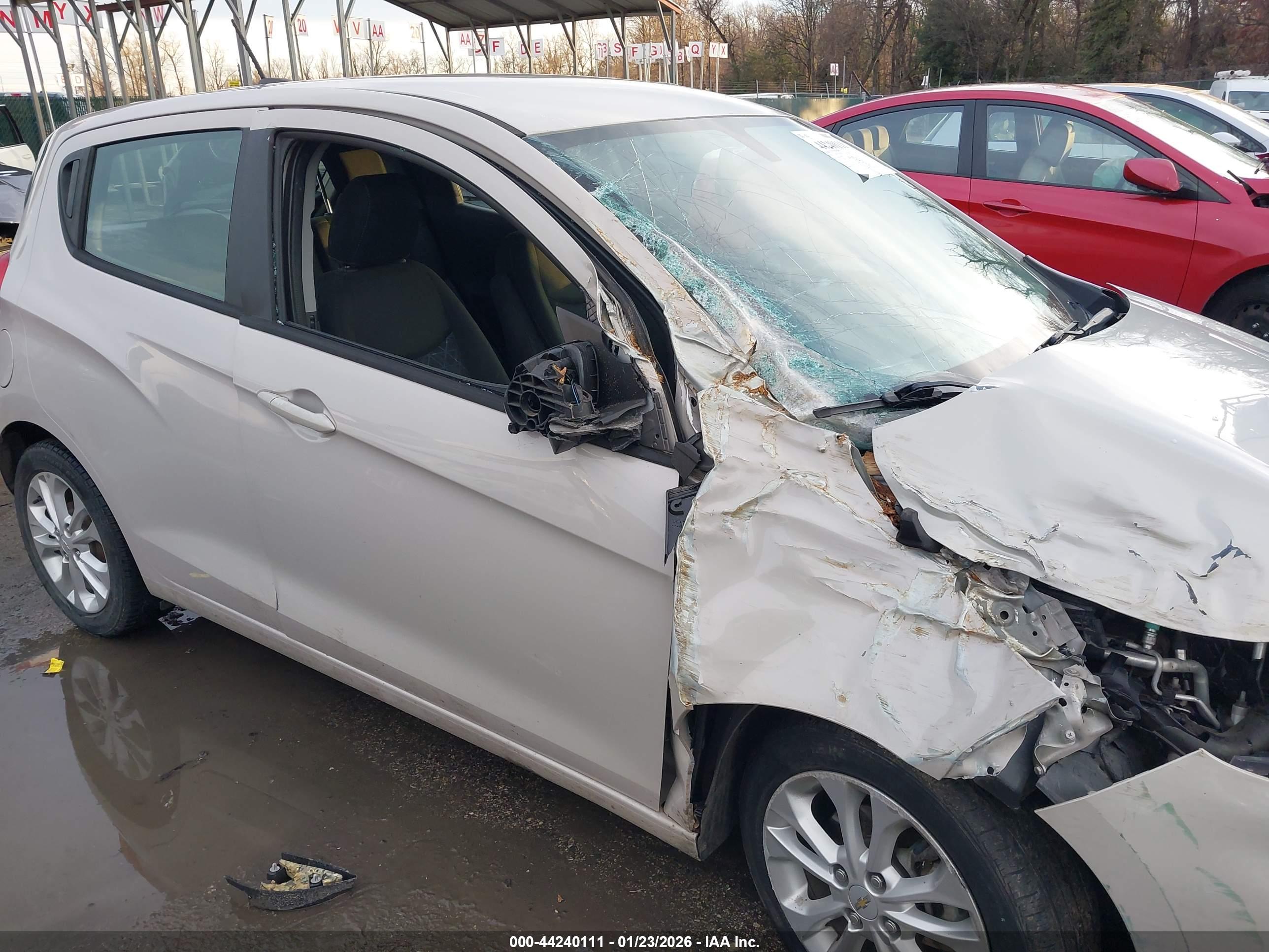 CHEVROLET SPARK image 6