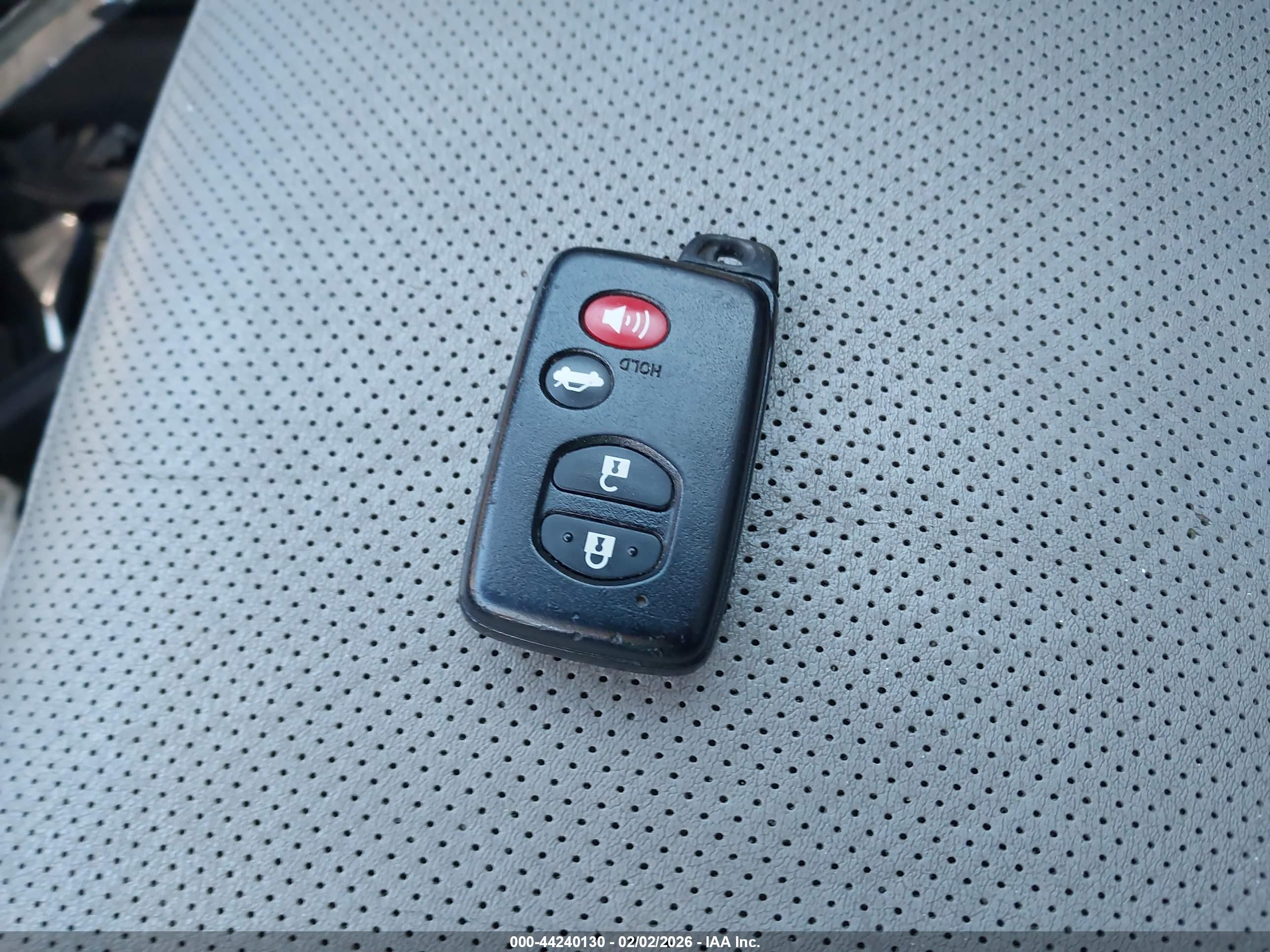 SUBARU FORESTER image 11