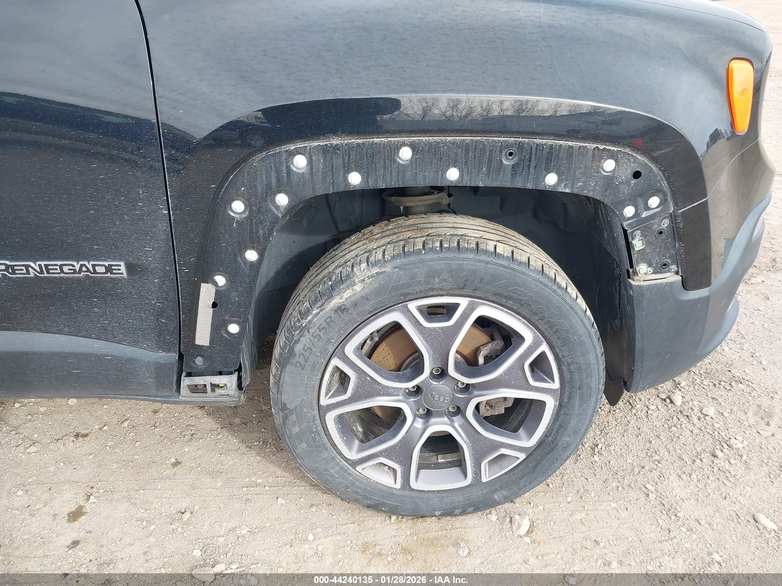 JEEP RENEGADE image 6