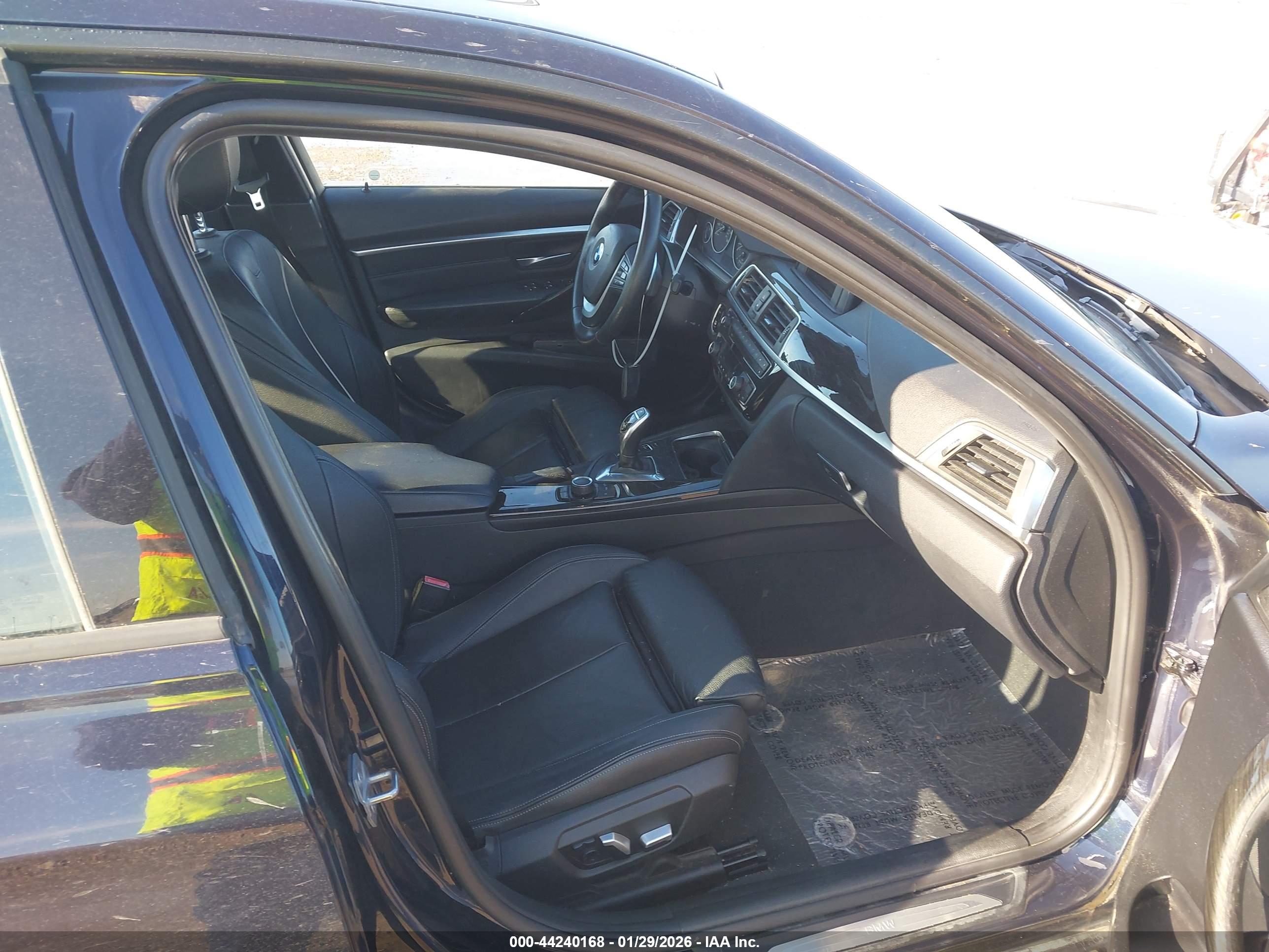 BMW 328I image 5