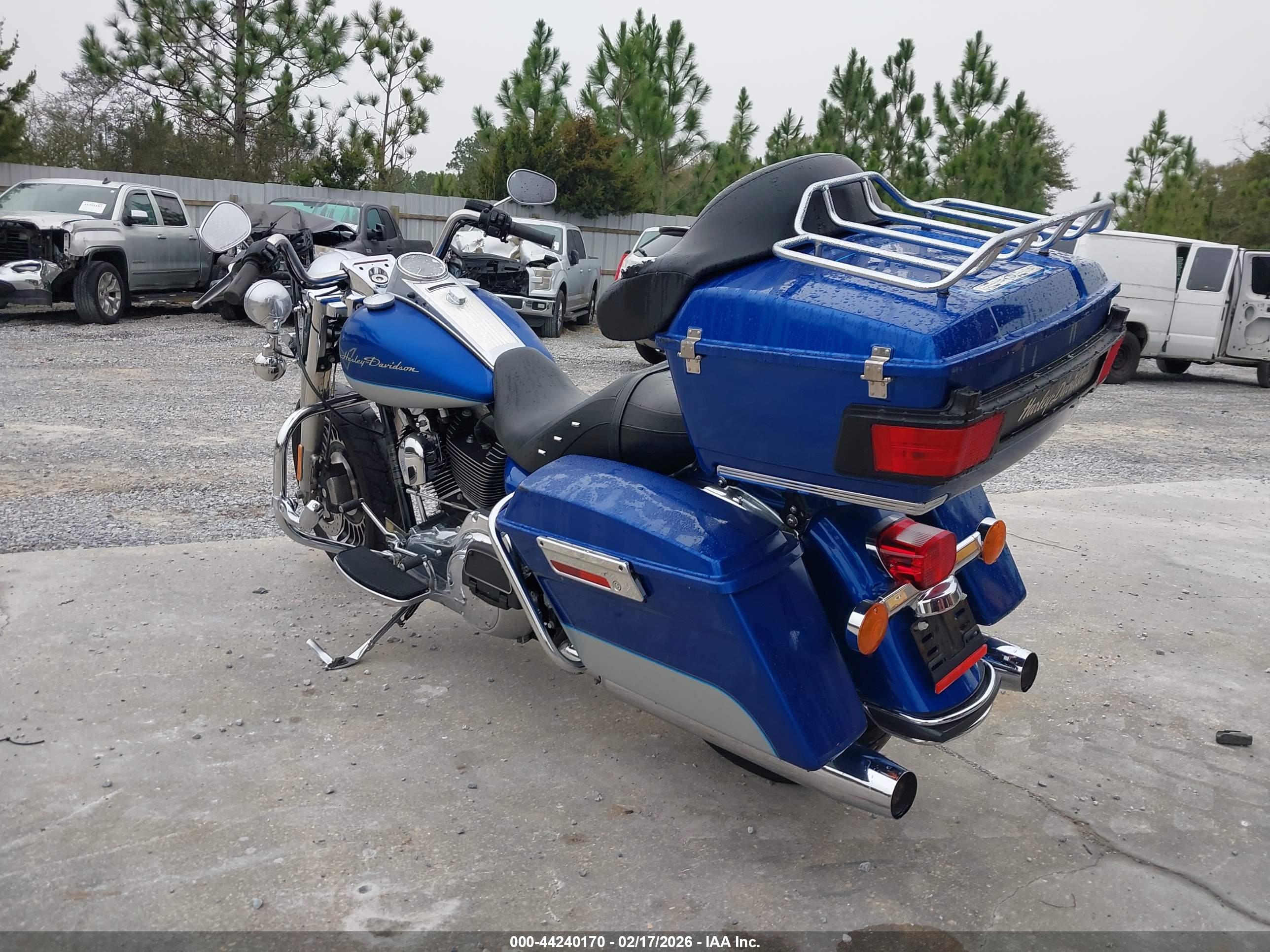 HARLEY-DAVIDSON FLHR image 3