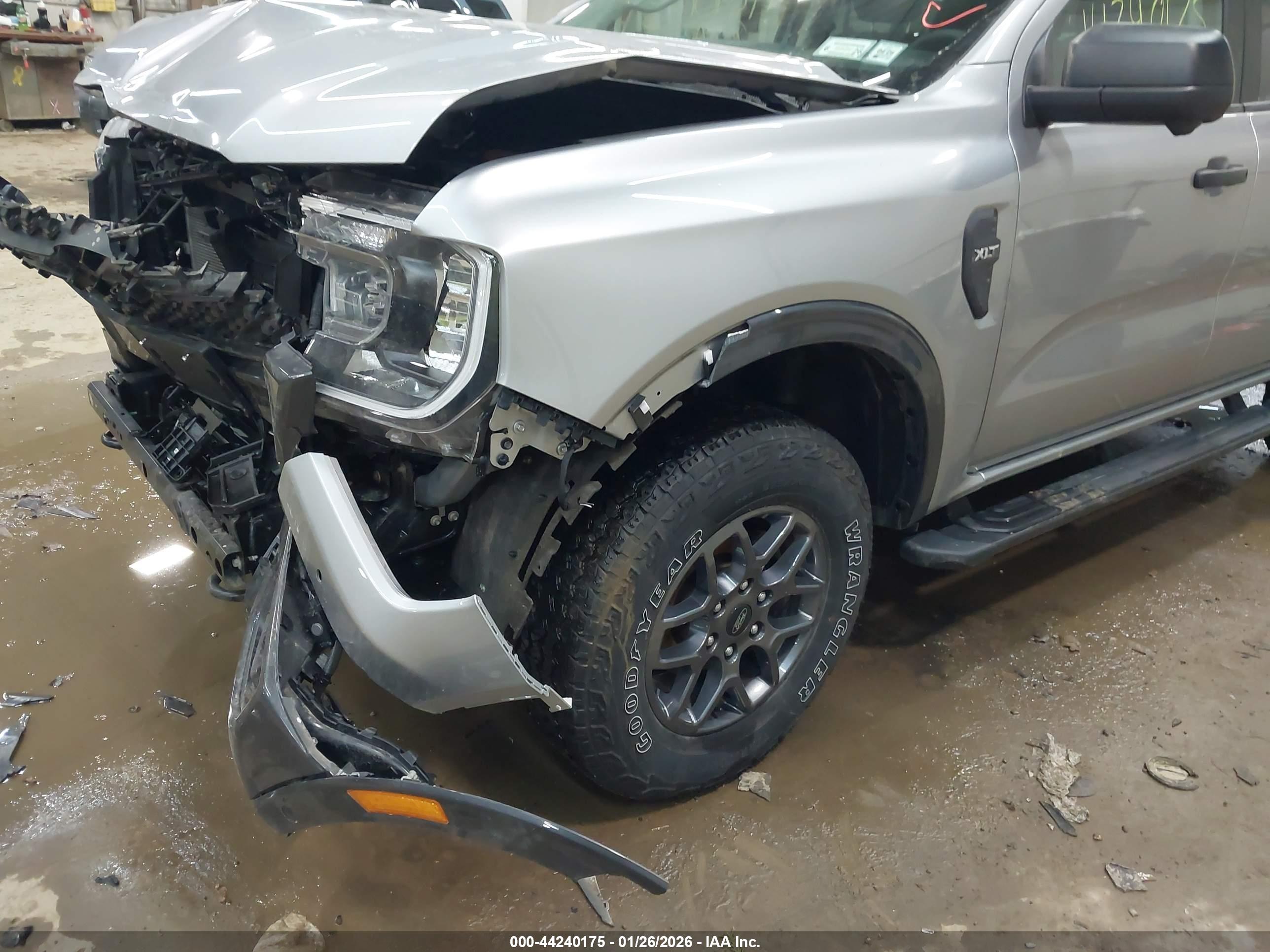 FORD RANGER image 6