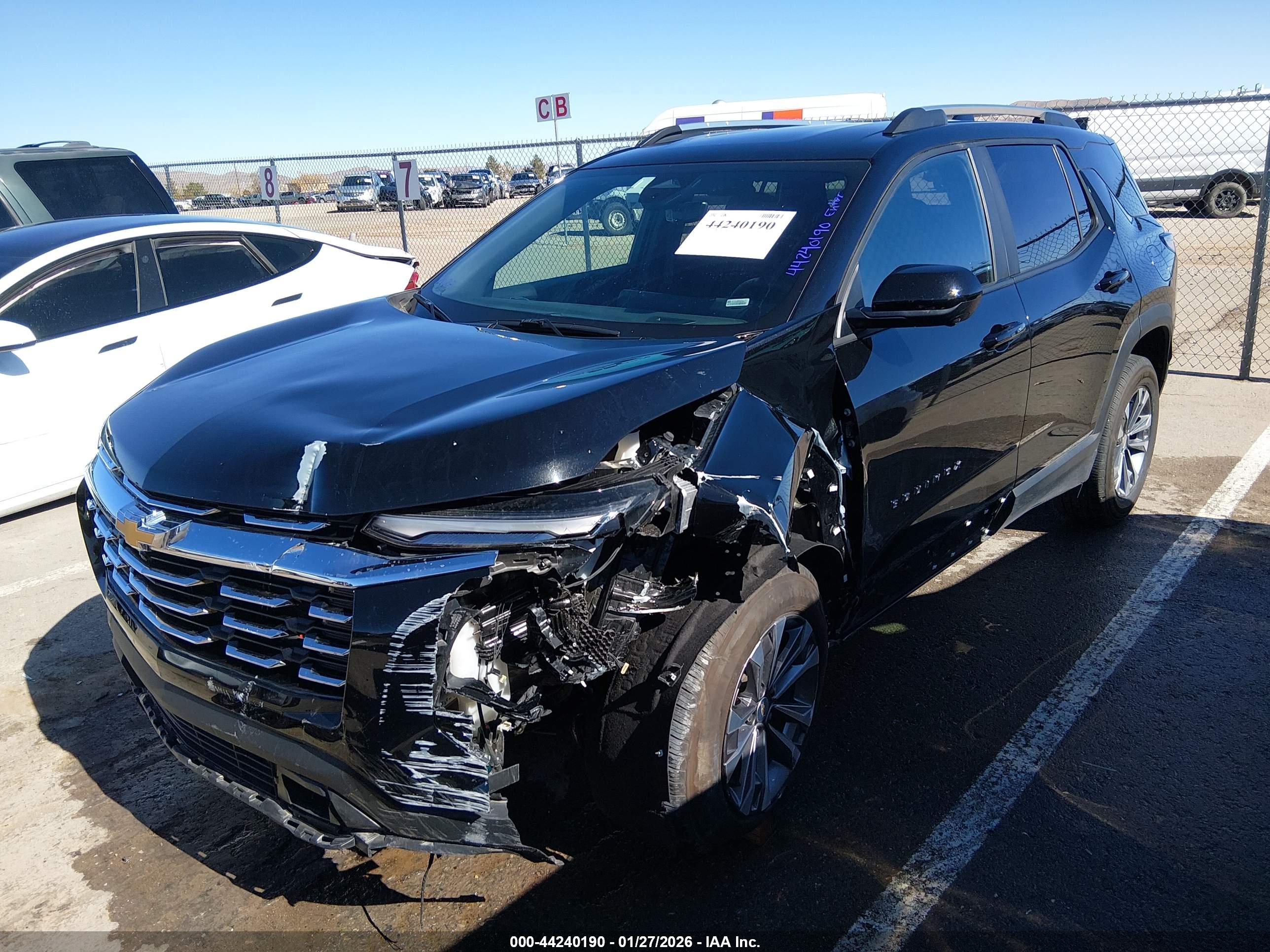 CHEVROLET EQUINOX image 2