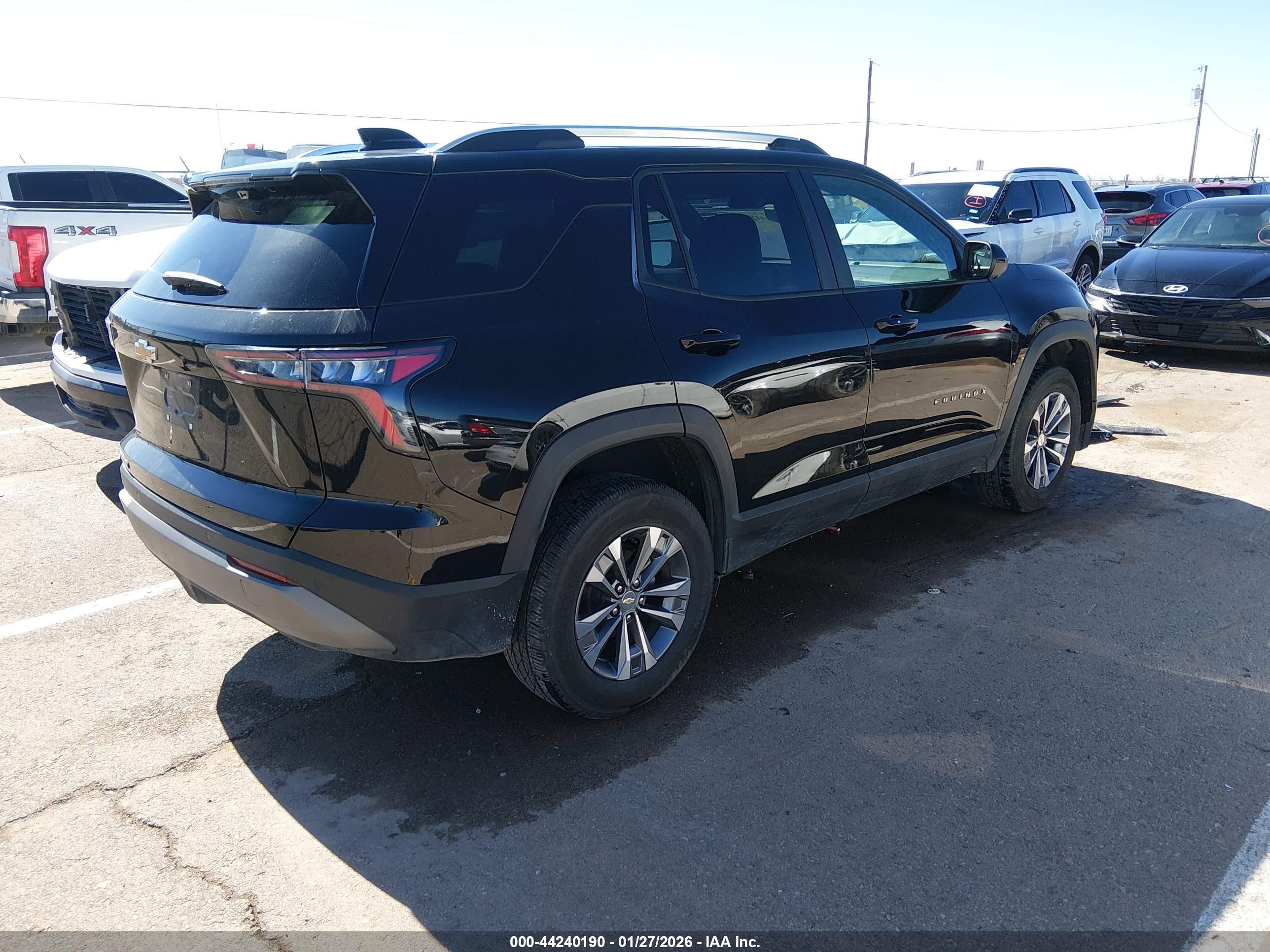 CHEVROLET EQUINOX image 4