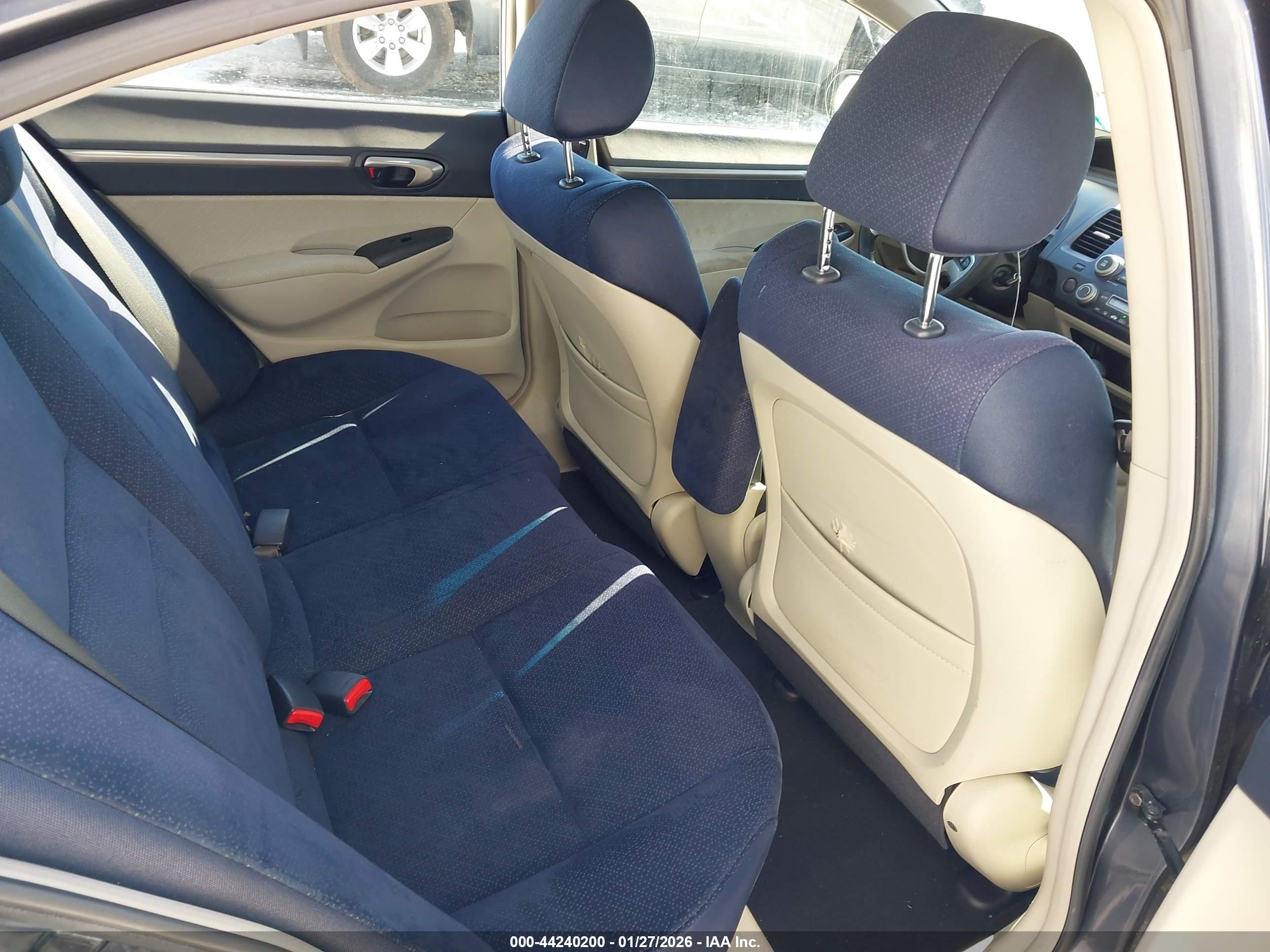 HONDA CIVIC image 8