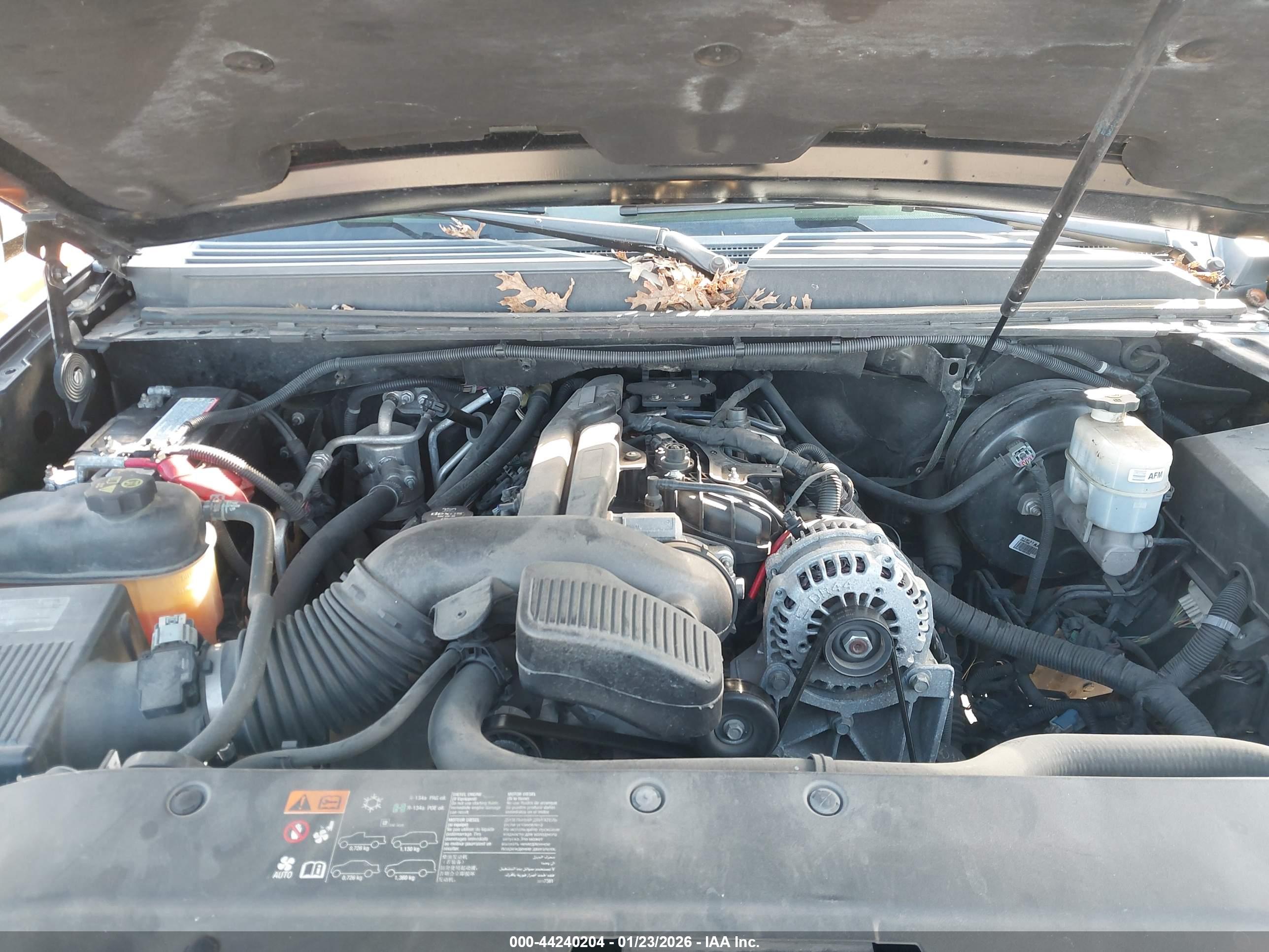 GMC YUKON image 10