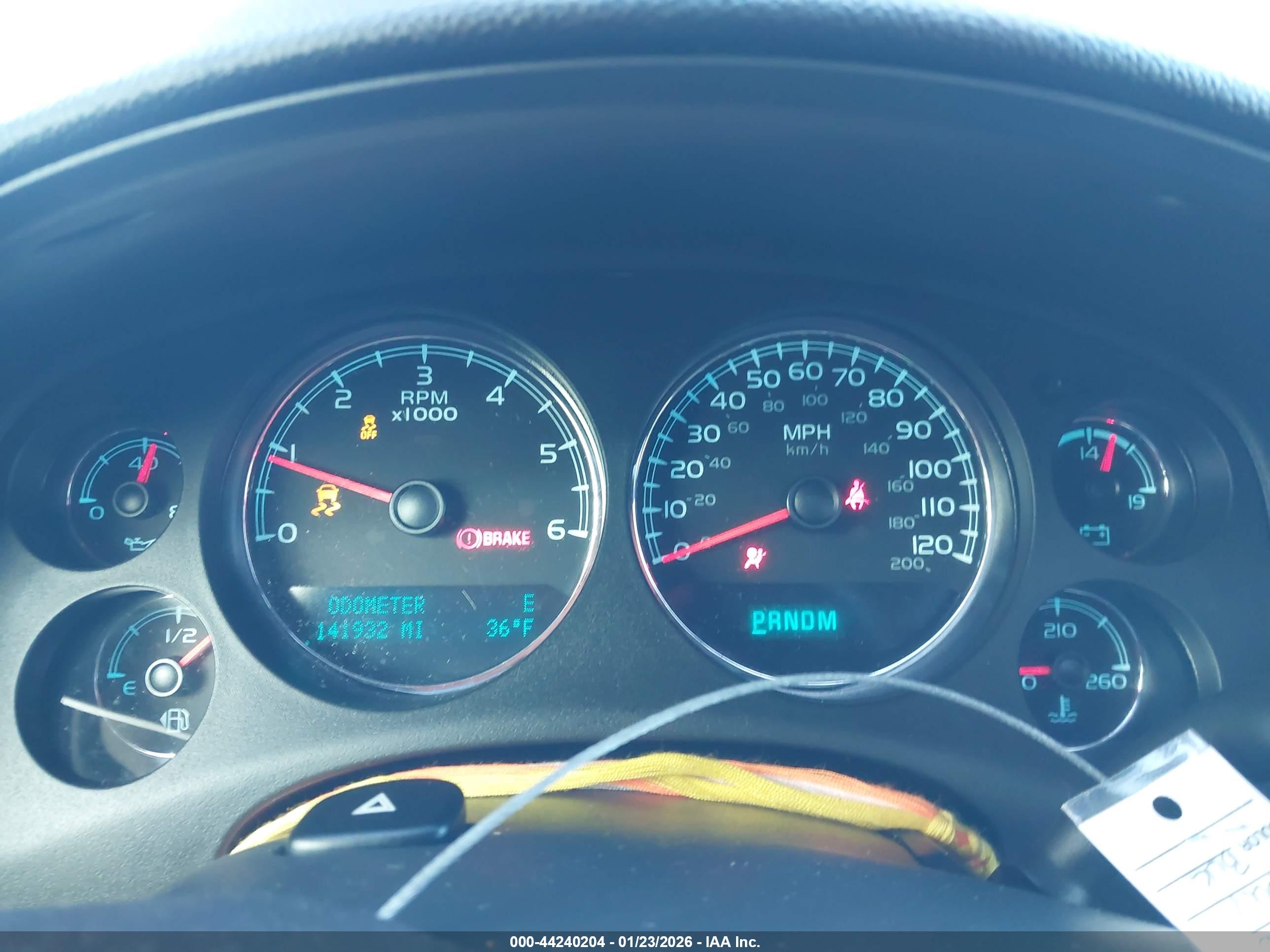GMC YUKON image 7