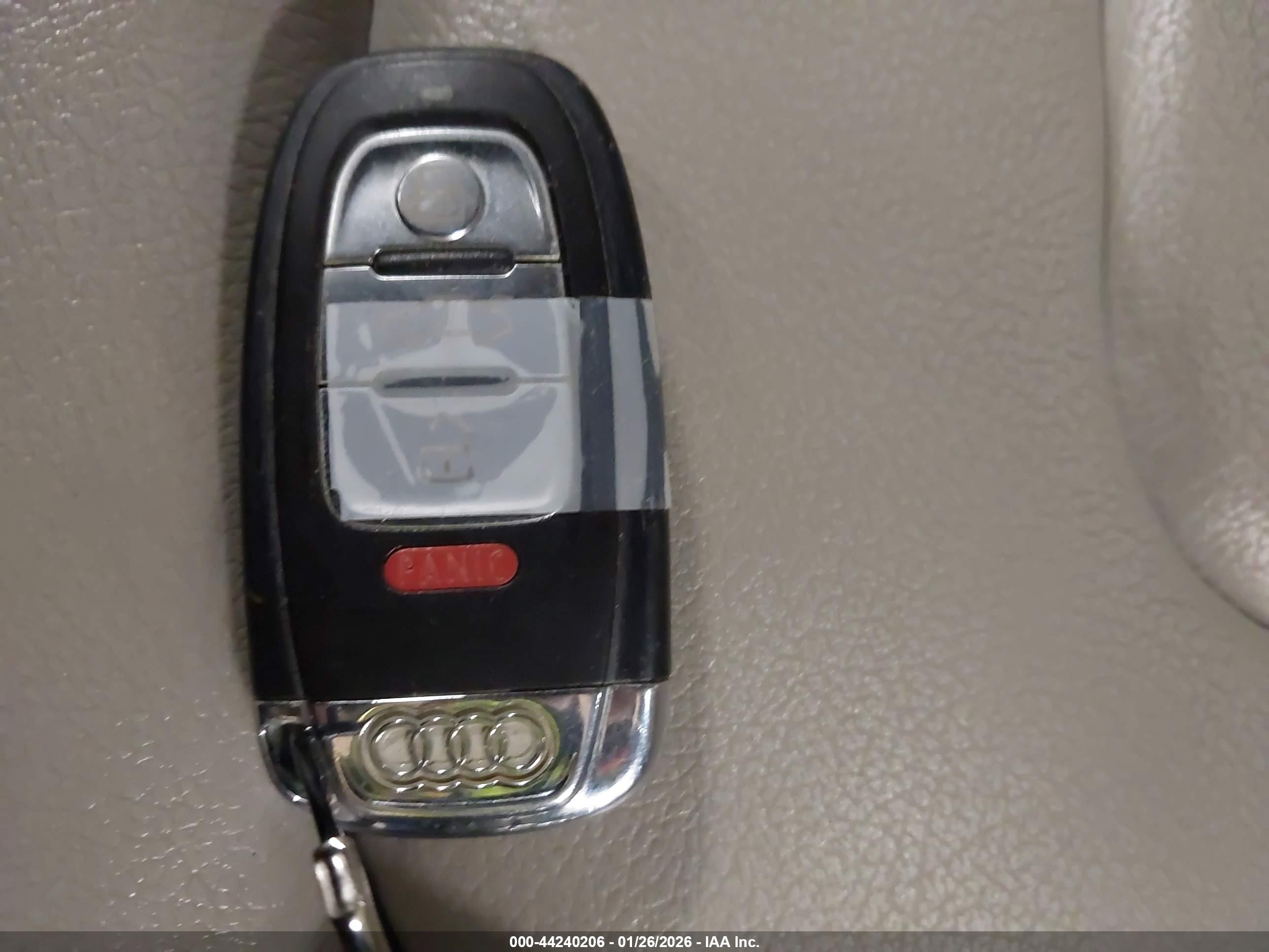 AUDI A4 image 11