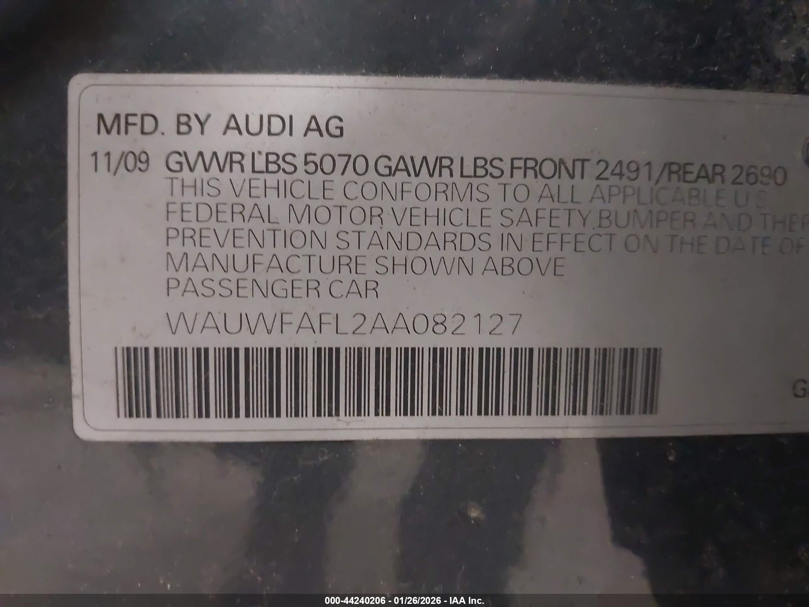 AUDI A4 image 9