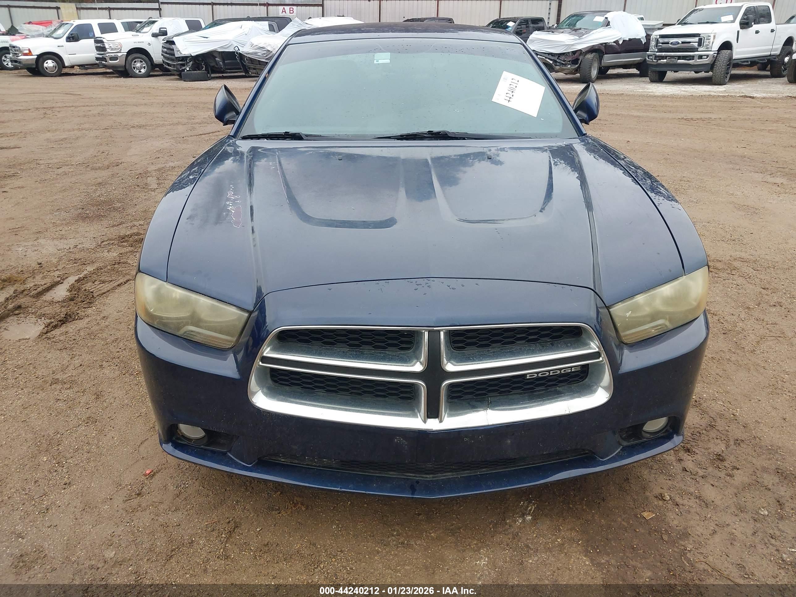 DODGE CHARGER image 6