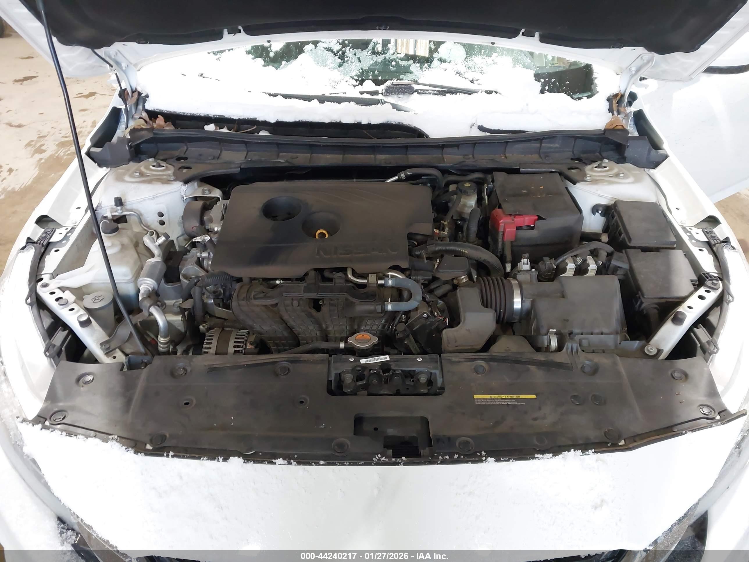 NISSAN ALTIMA image 10