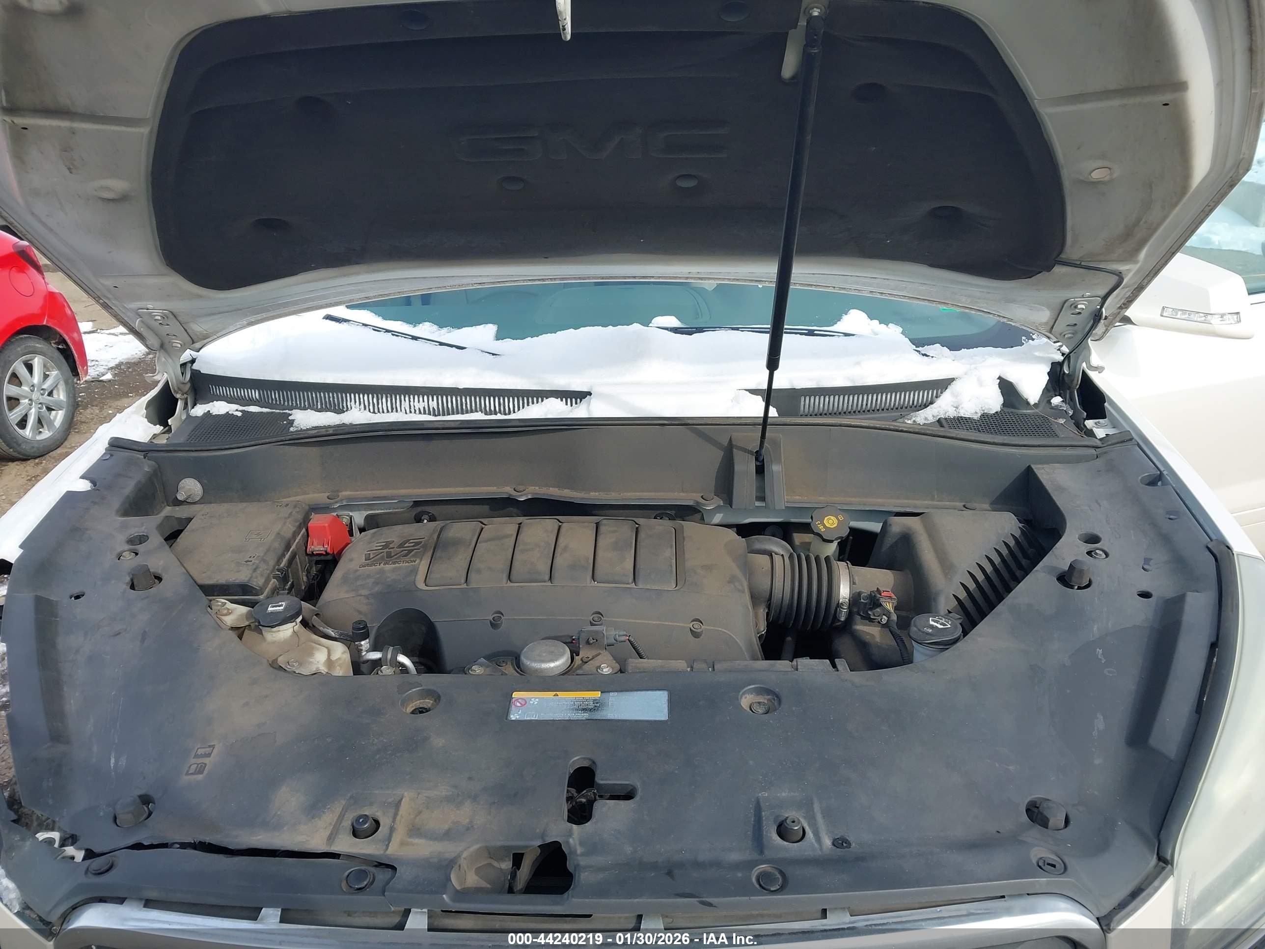 GMC ACADIA image 10