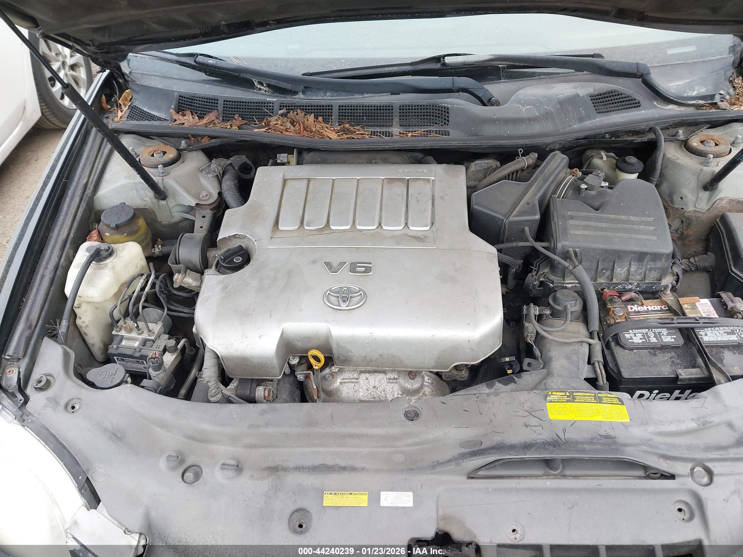 TOYOTA AVALON image 10