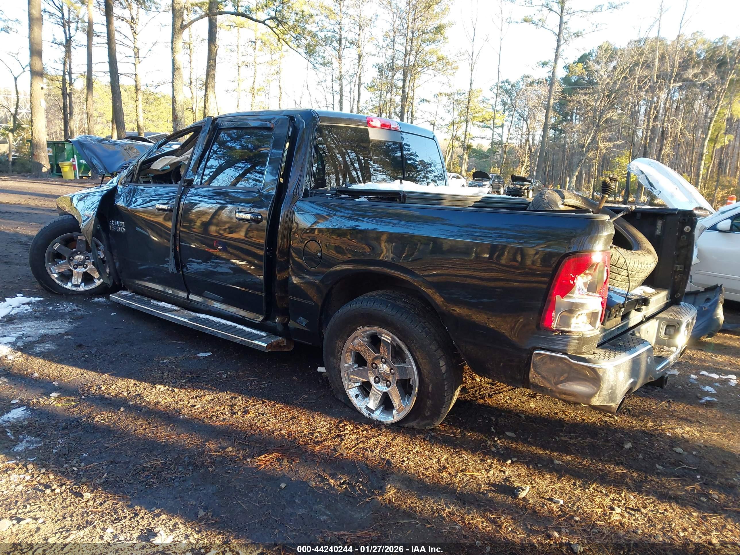 RAM 1500 image 3