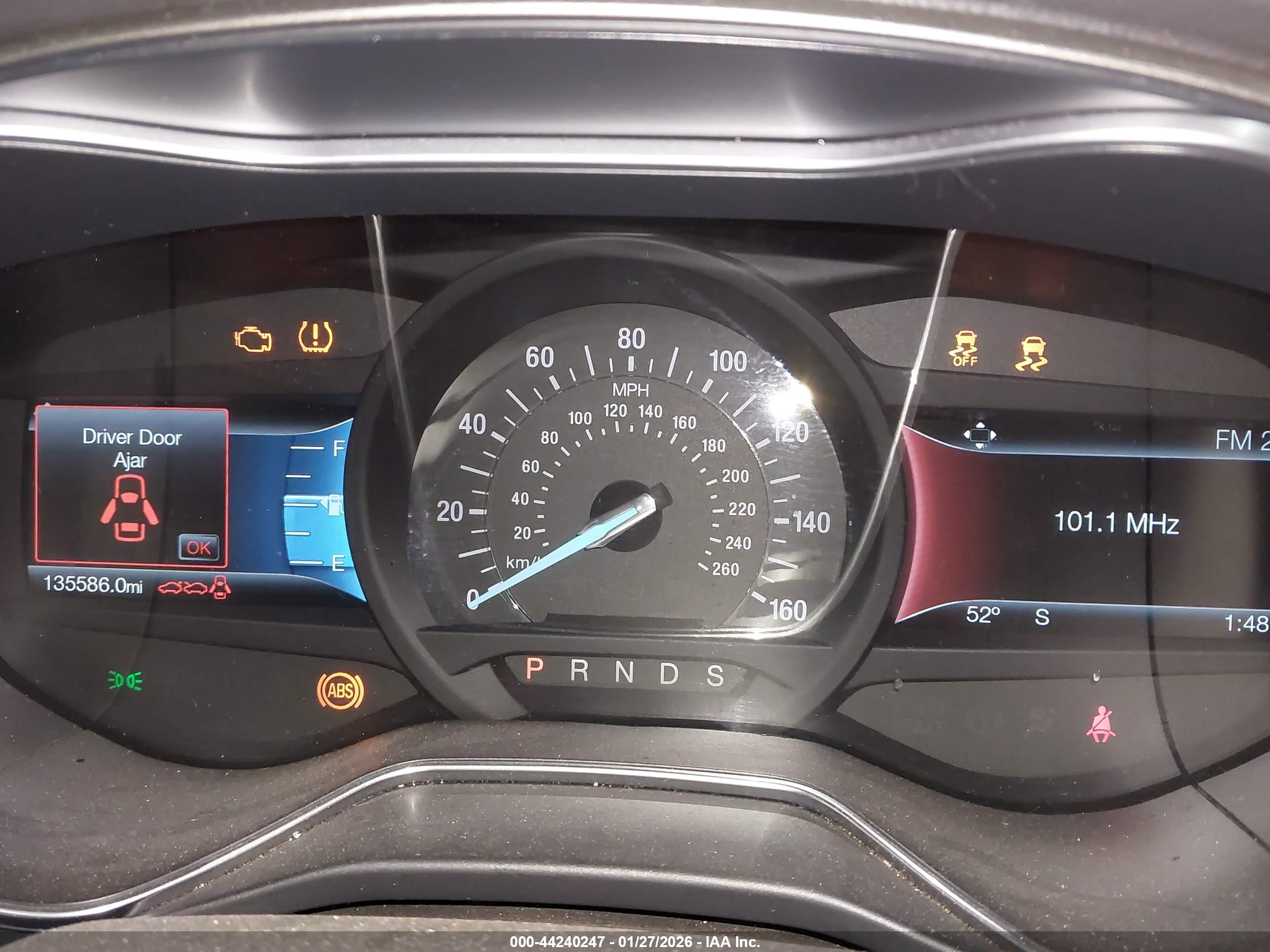 FORD FUSION image 7