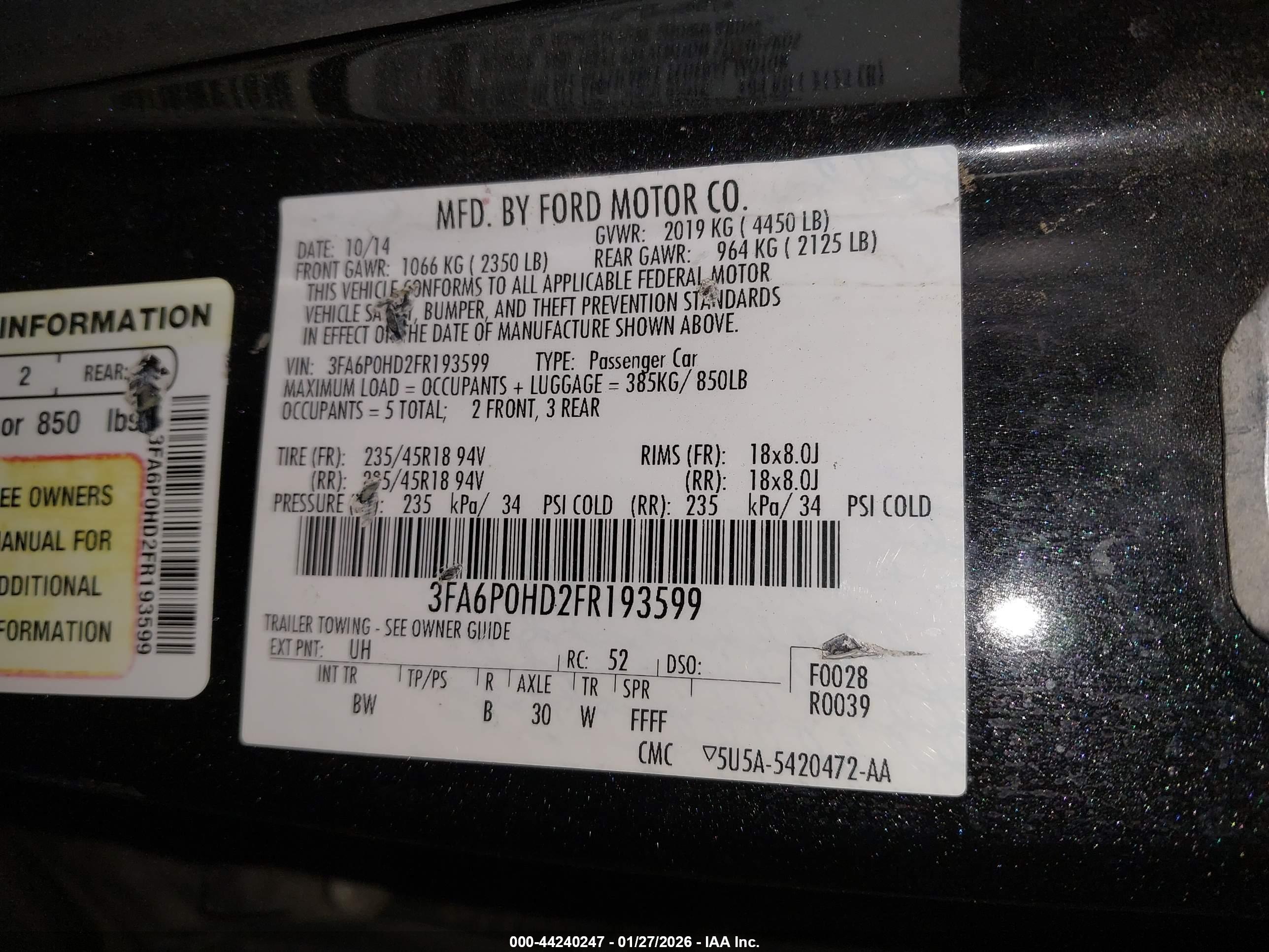 FORD FUSION image 9
