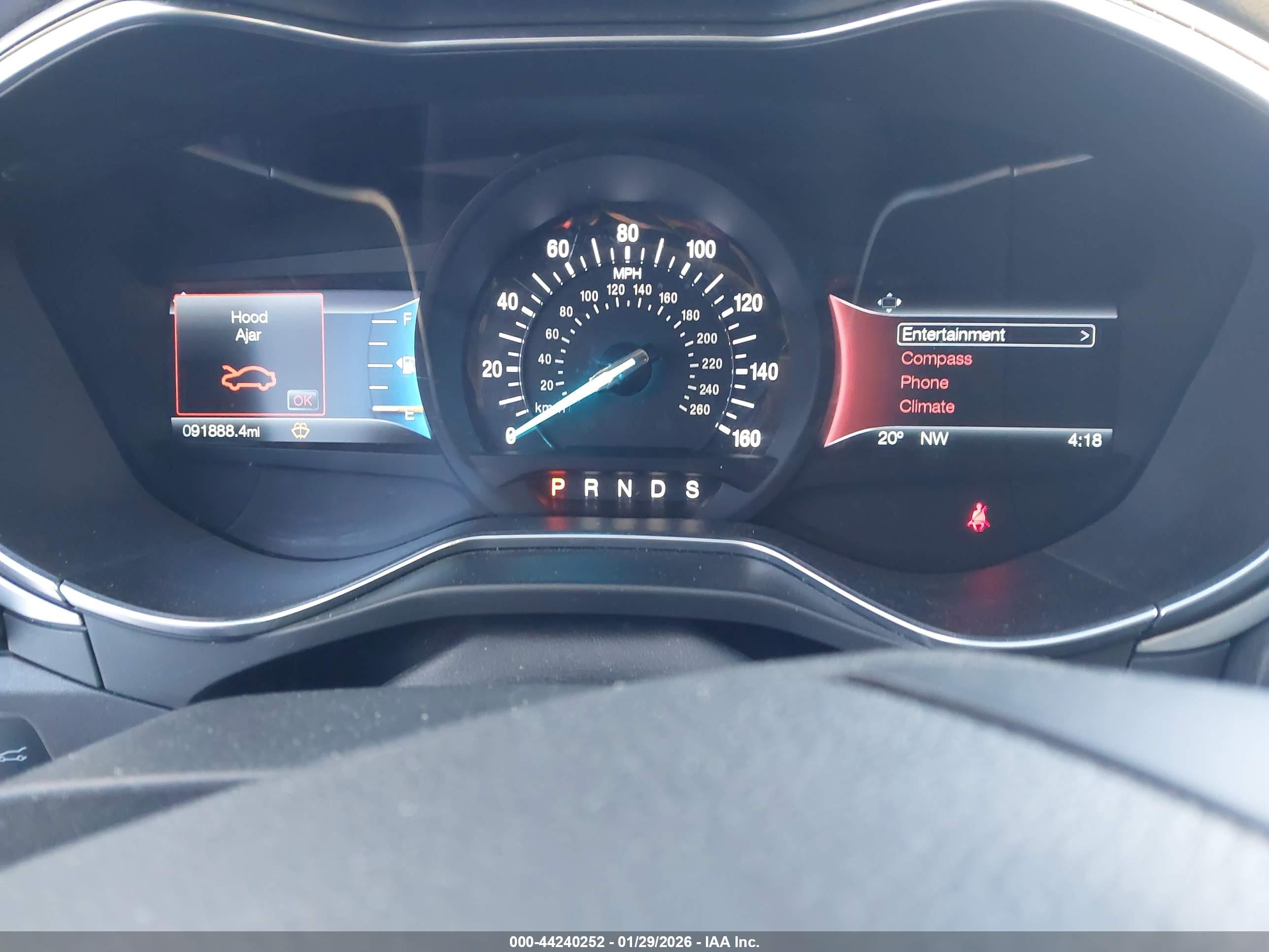 FORD FUSION image 7
