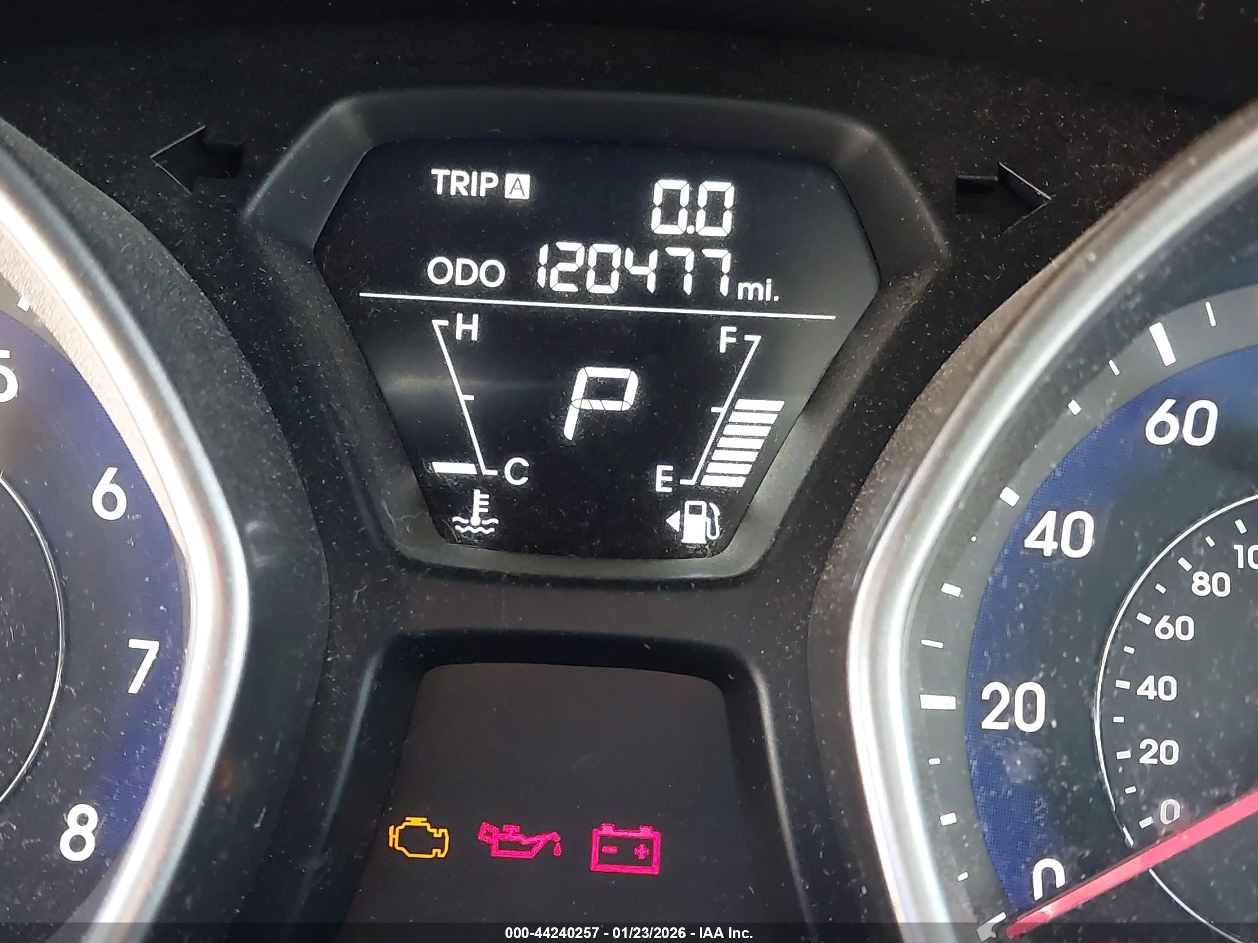 HYUNDAI ELANTRA image 7