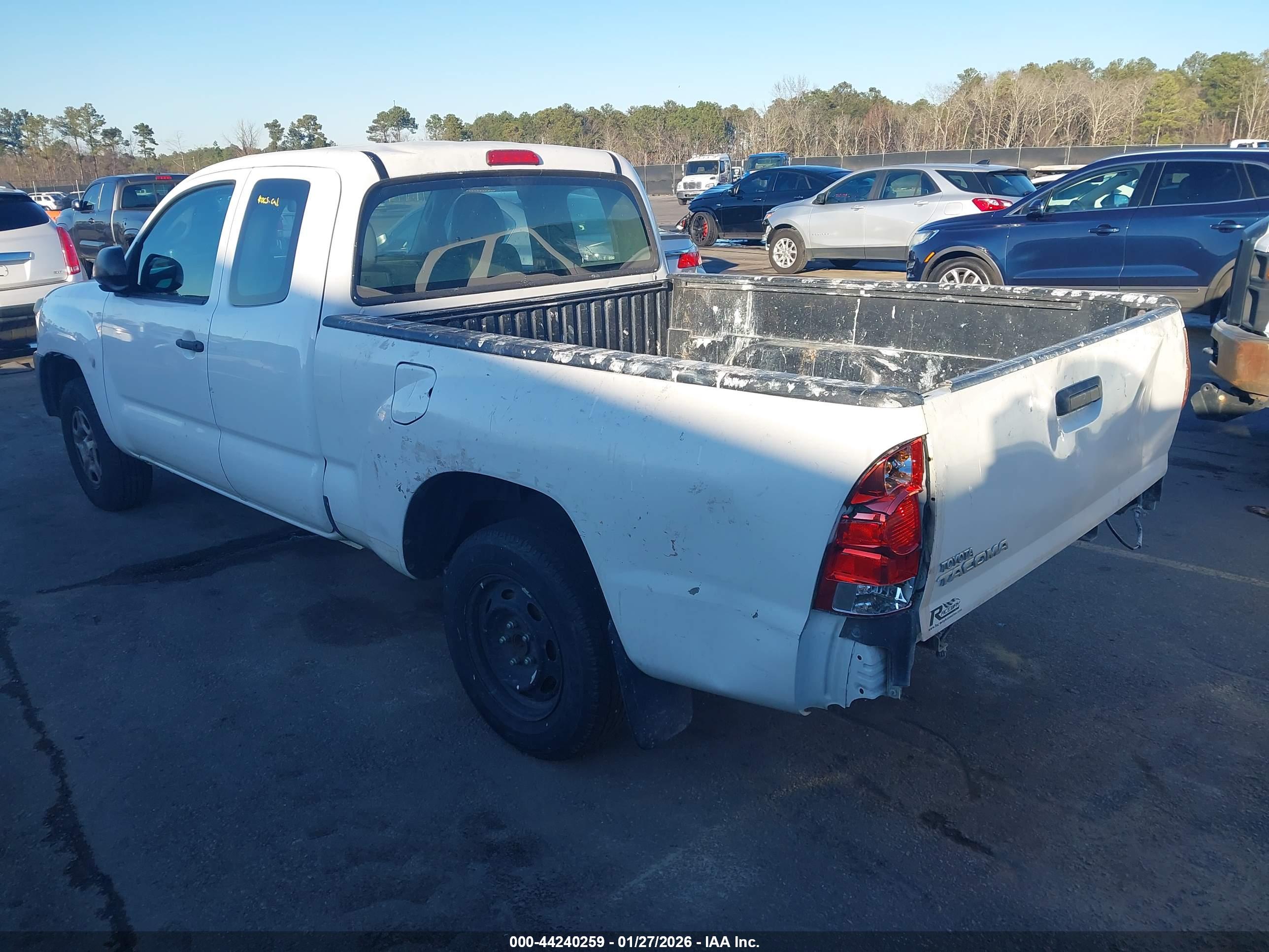 TOYOTA TACOMA image 3