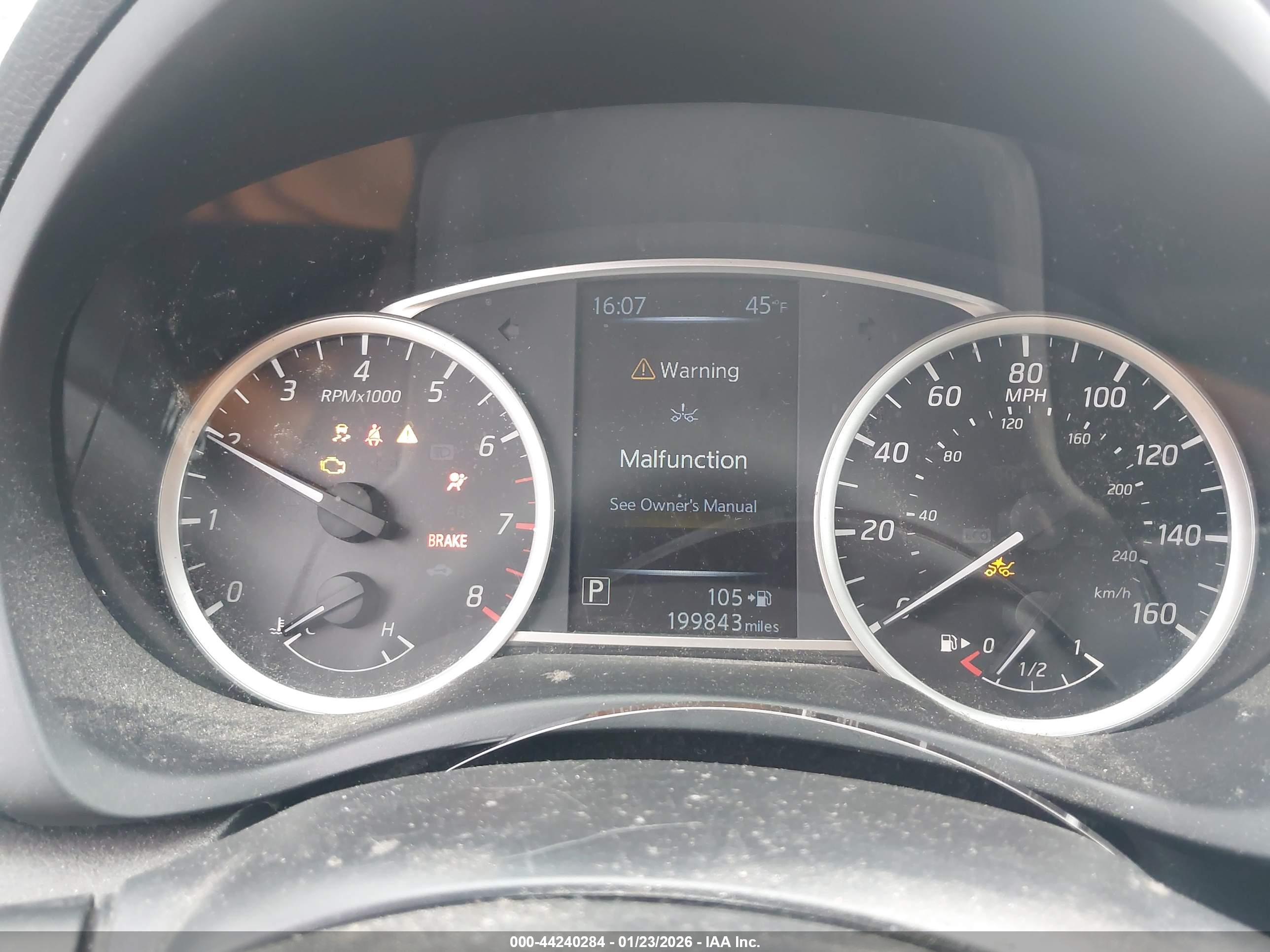 NISSAN SENTRA image 7