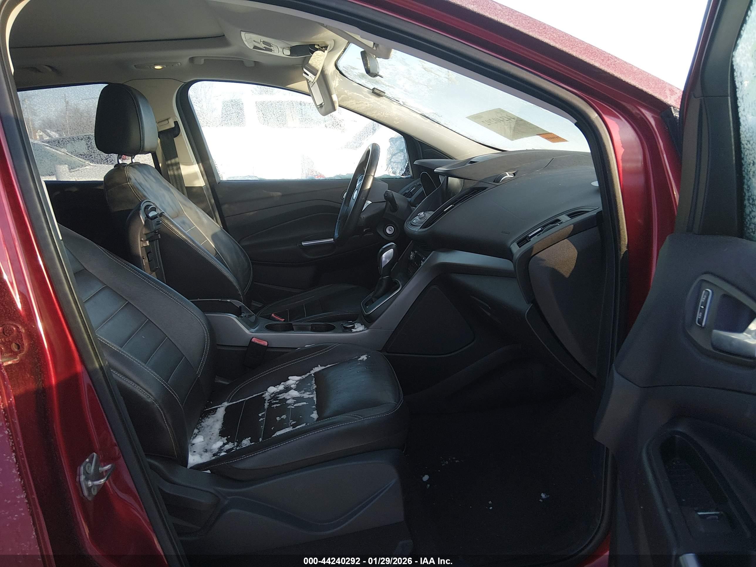 FORD ESCAPE image 5