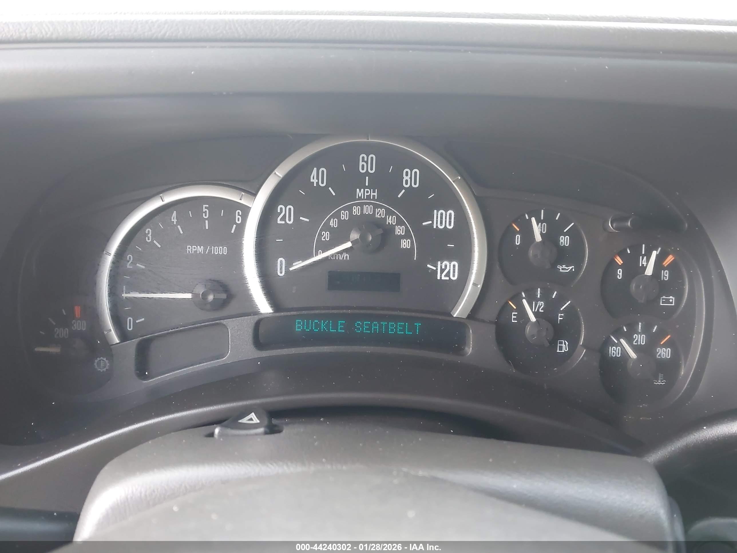 CADILLAC ESCALADE image 7