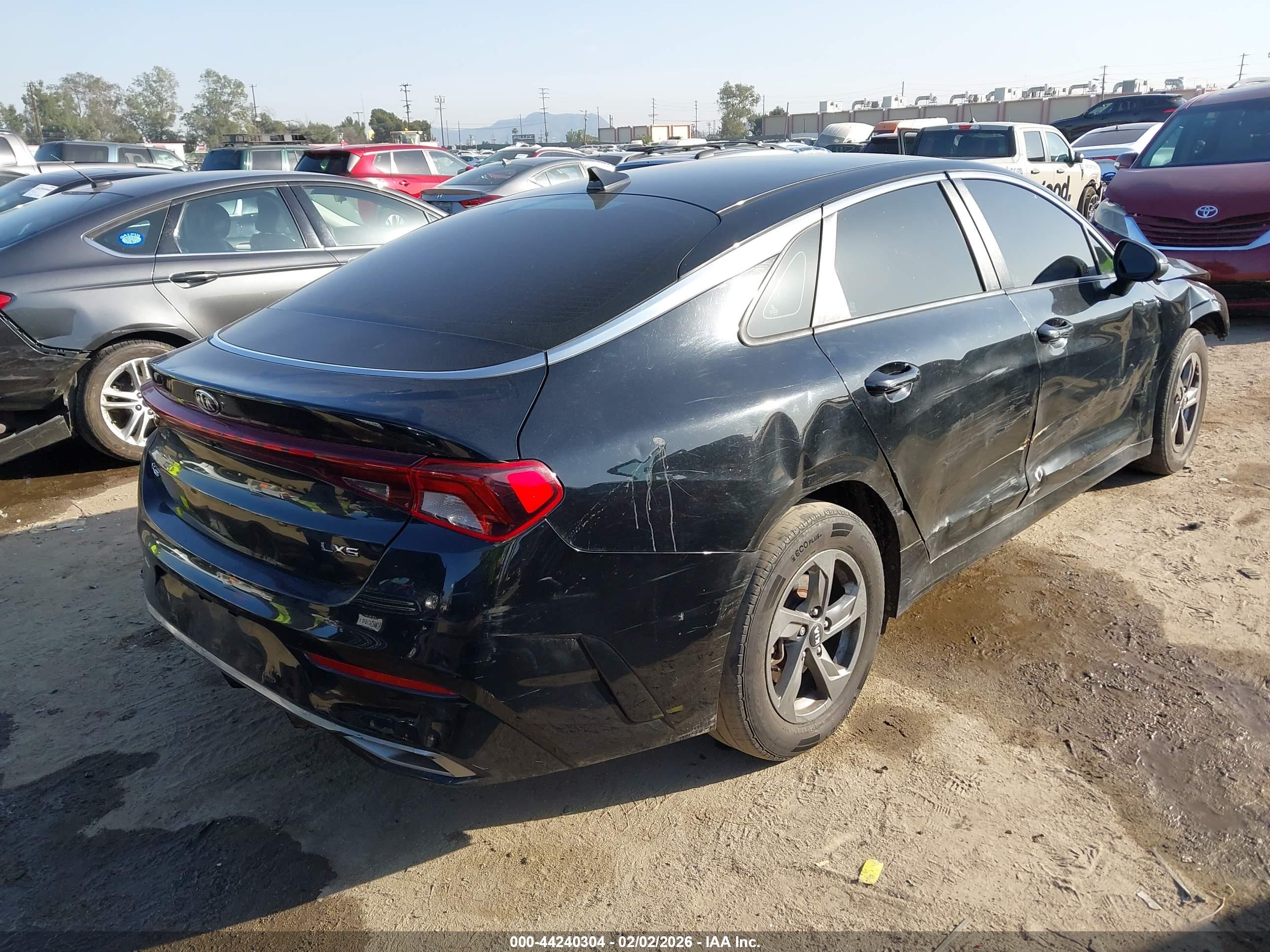 KIA K5 image 4