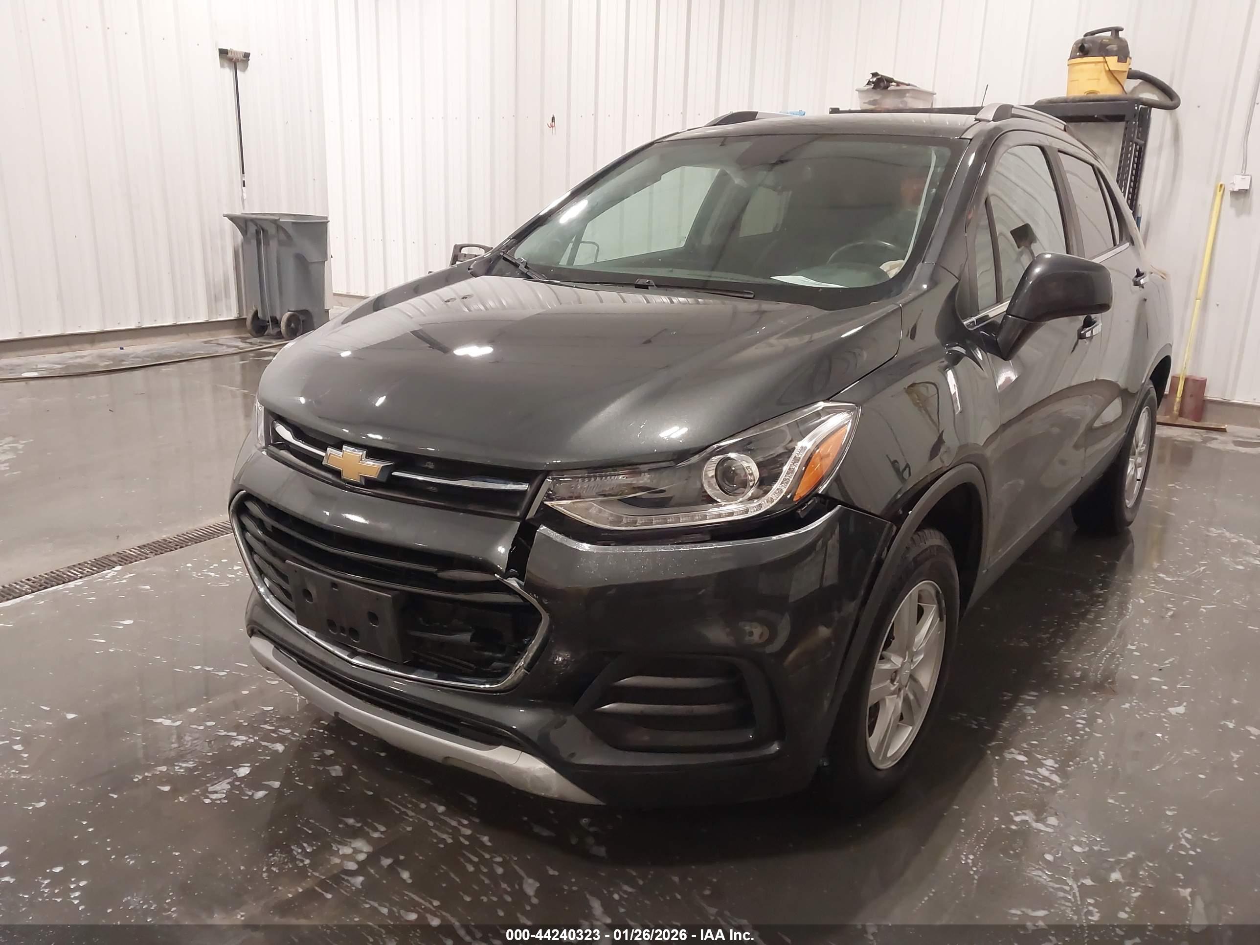 CHEVROLET TRAX image 6