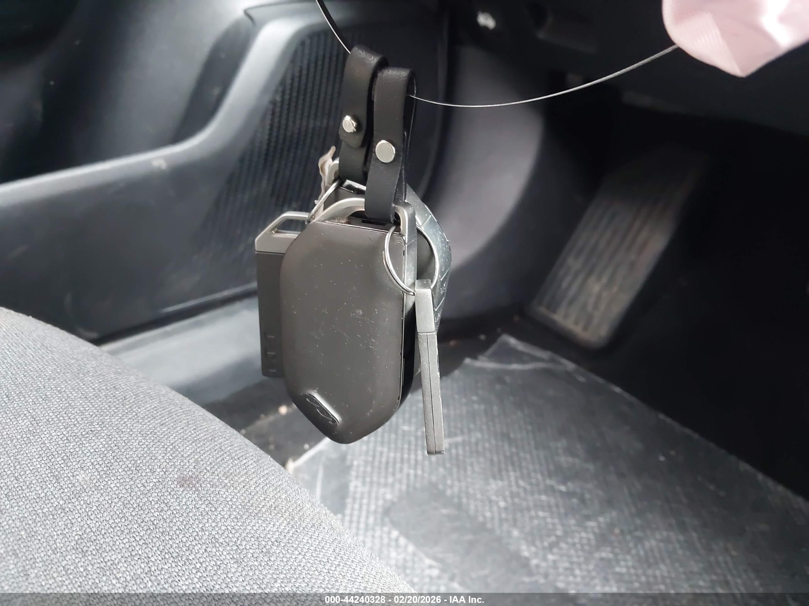 KIA K4 image 11