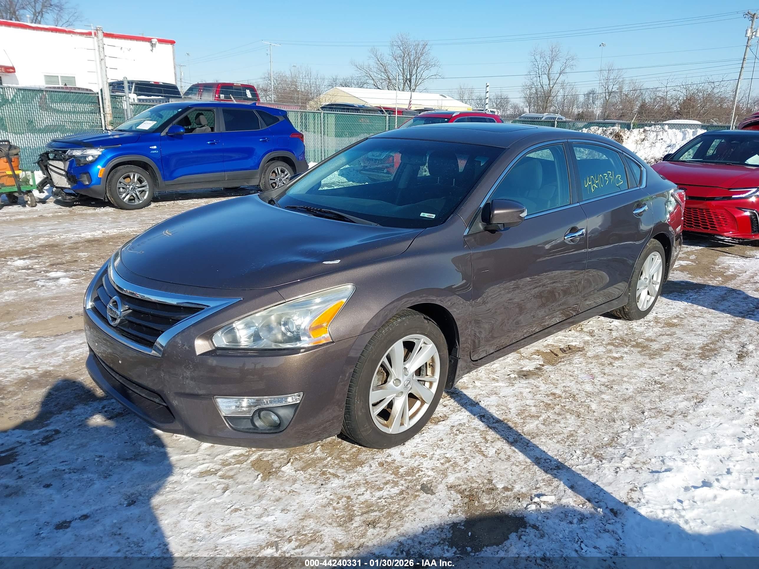 NISSAN ALTIMA image 2