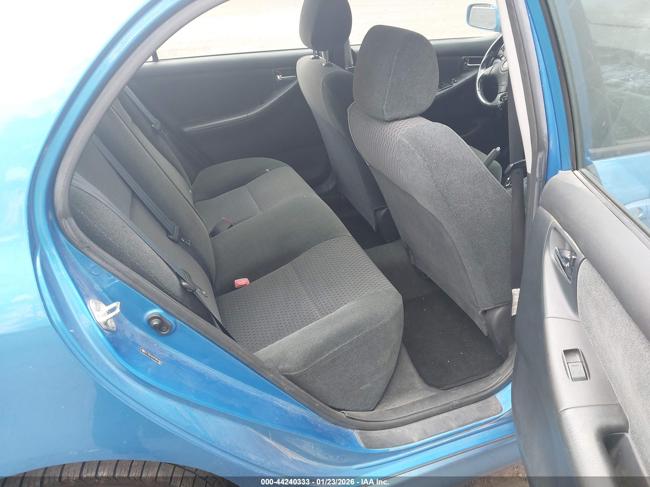 TOYOTA COROLLA image 8